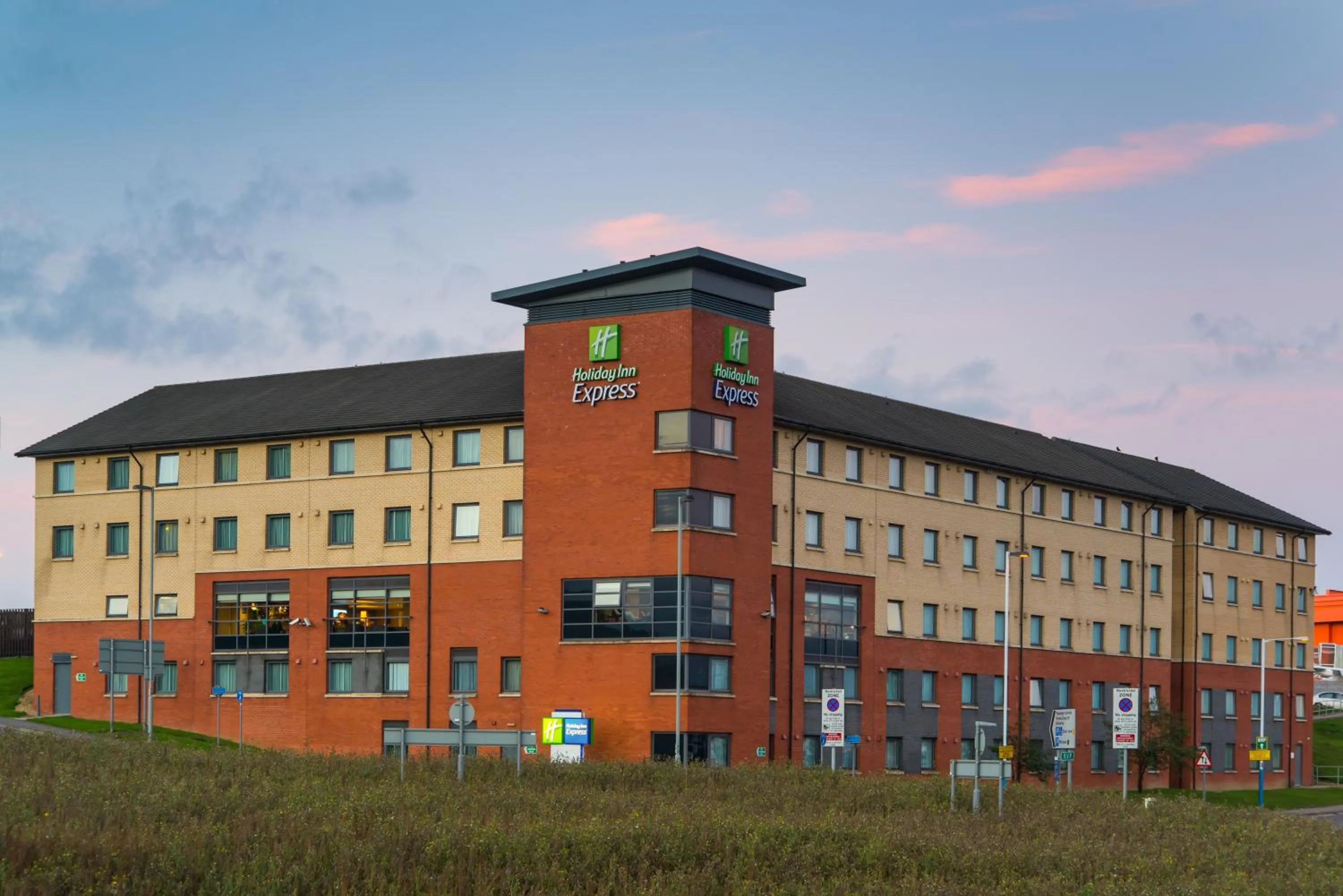 Property building in Holiday Inn Express London Luton Airport by IHG
