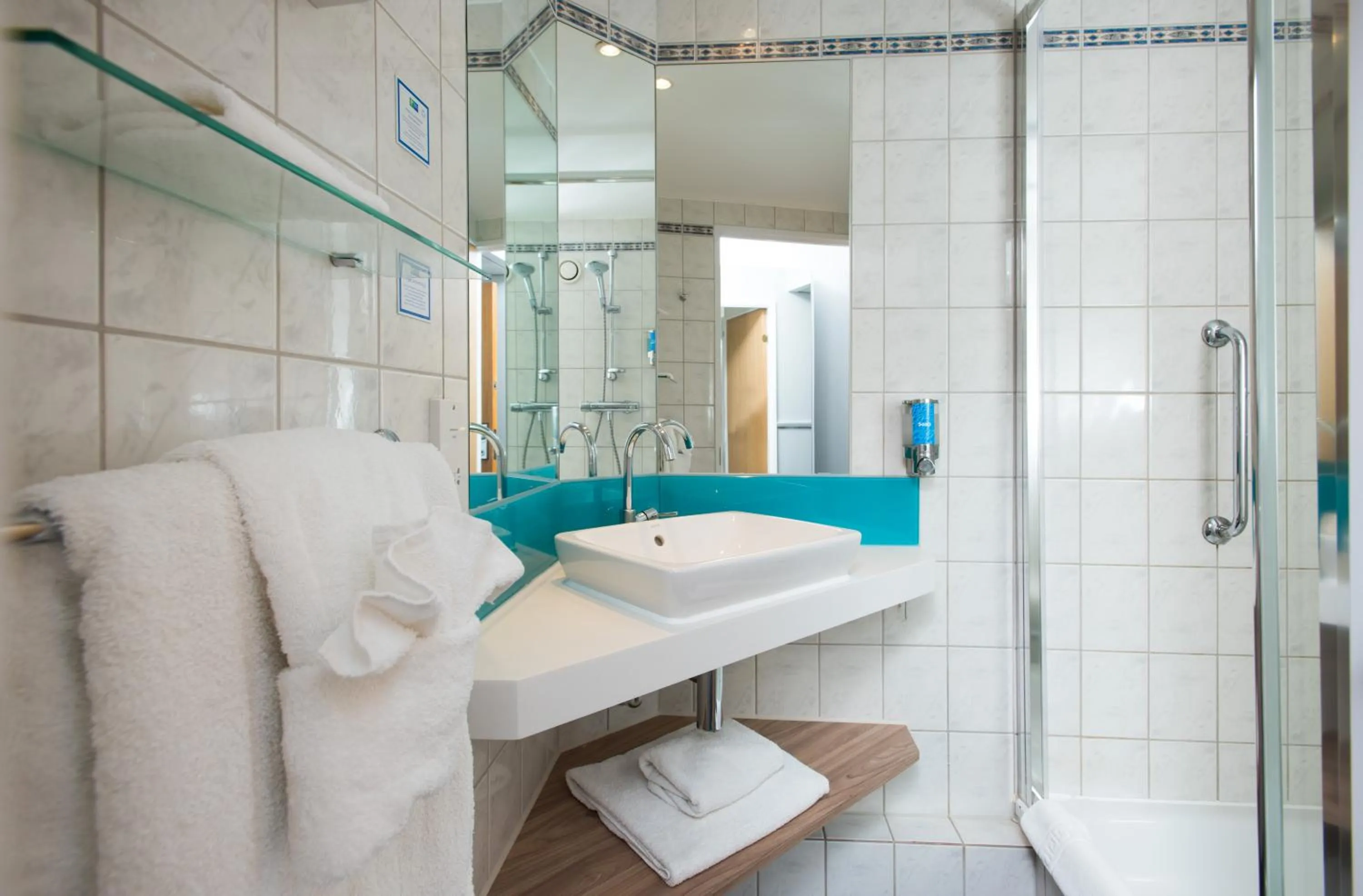 Bathroom in Holiday Inn Express London Luton Airport by IHG