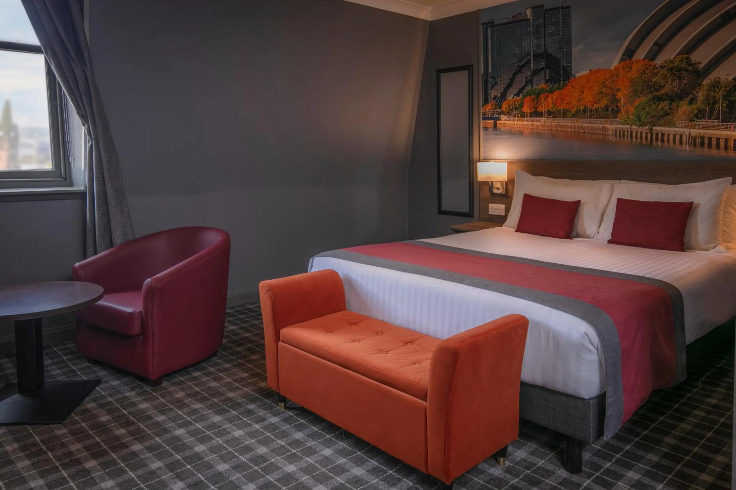 Bedroom, Bed in Best Western Glasgow Hotel