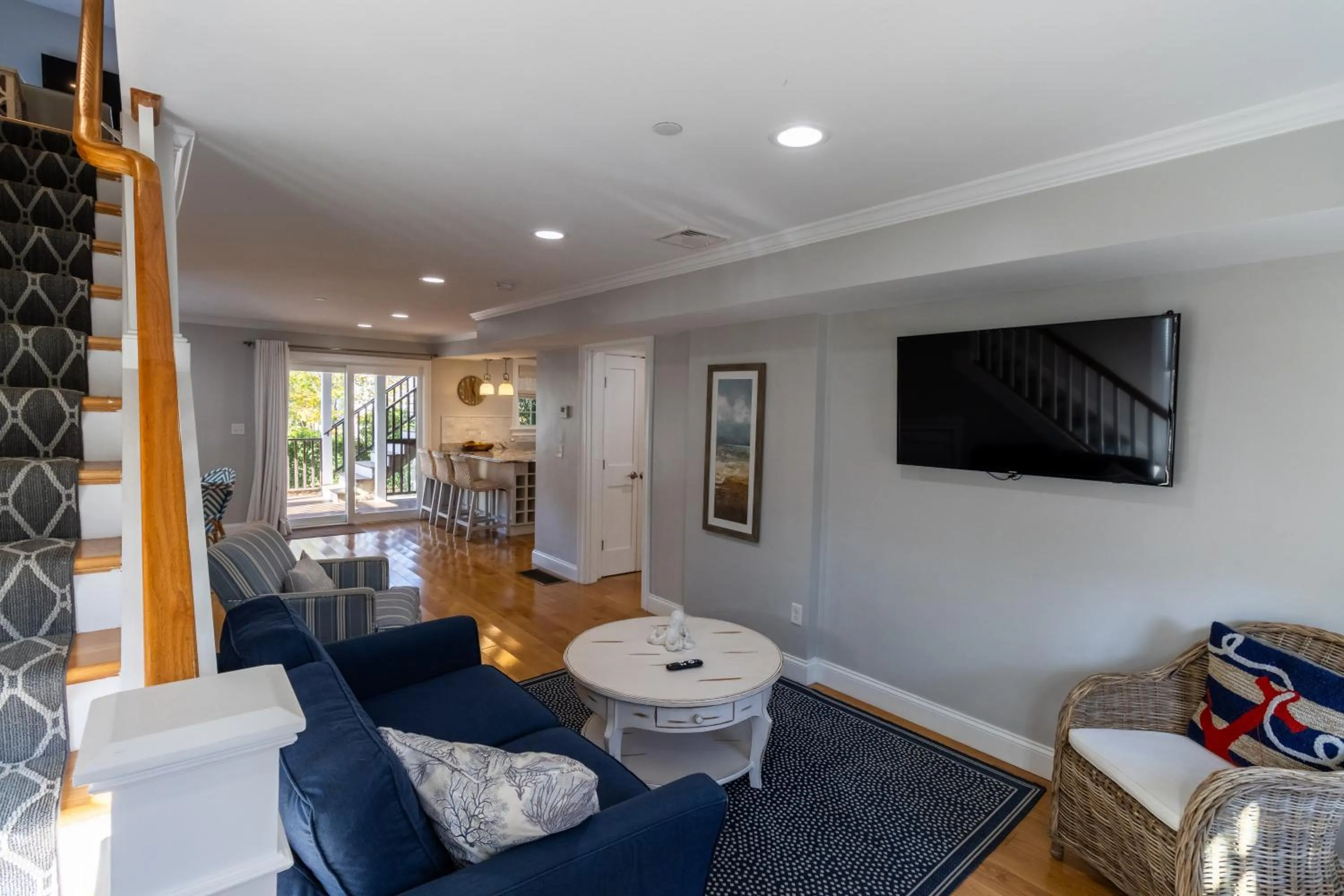 The Newport Lofts - 617 Thames Street