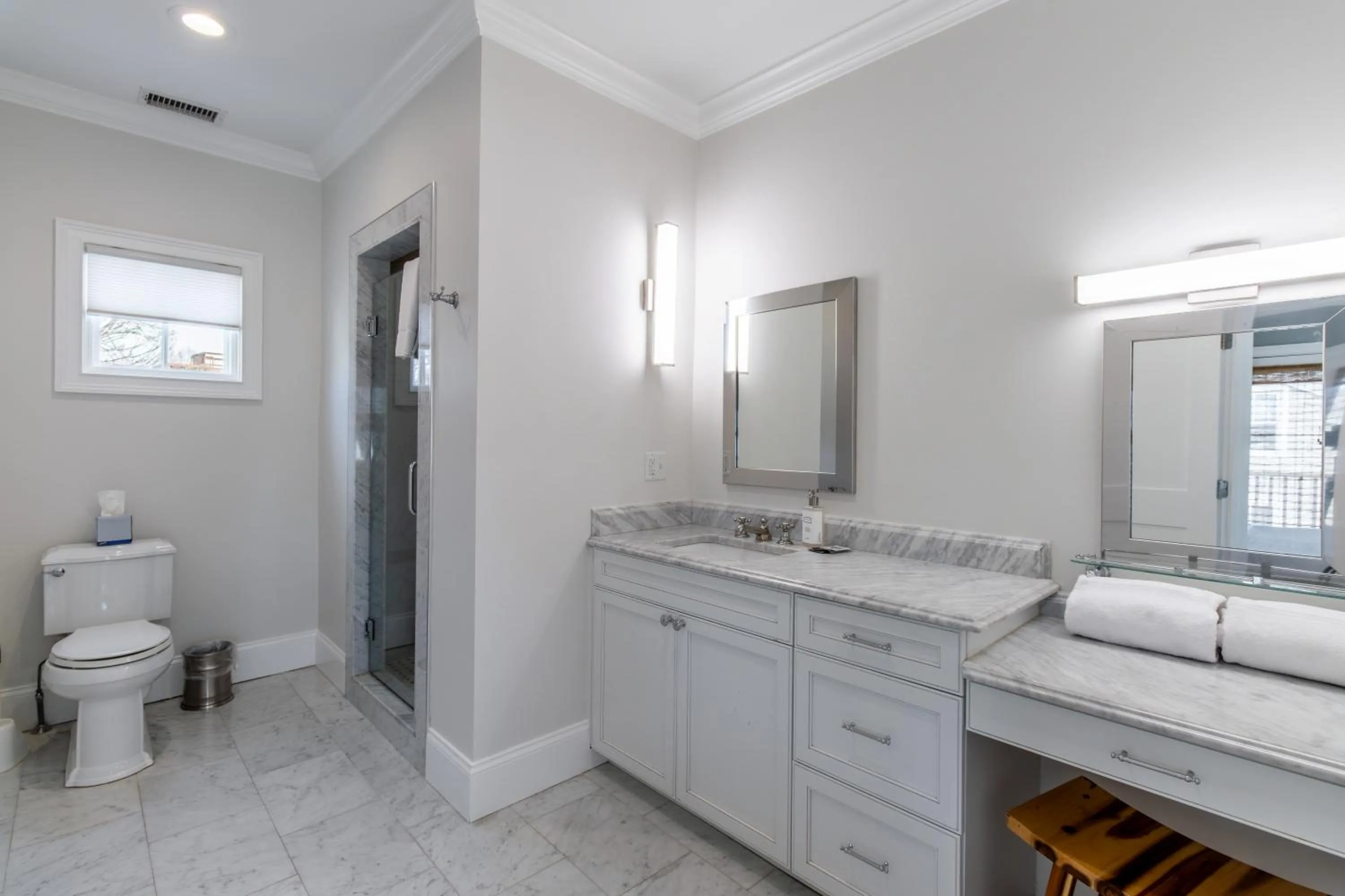 The Newport Lofts - 548 Thames Street