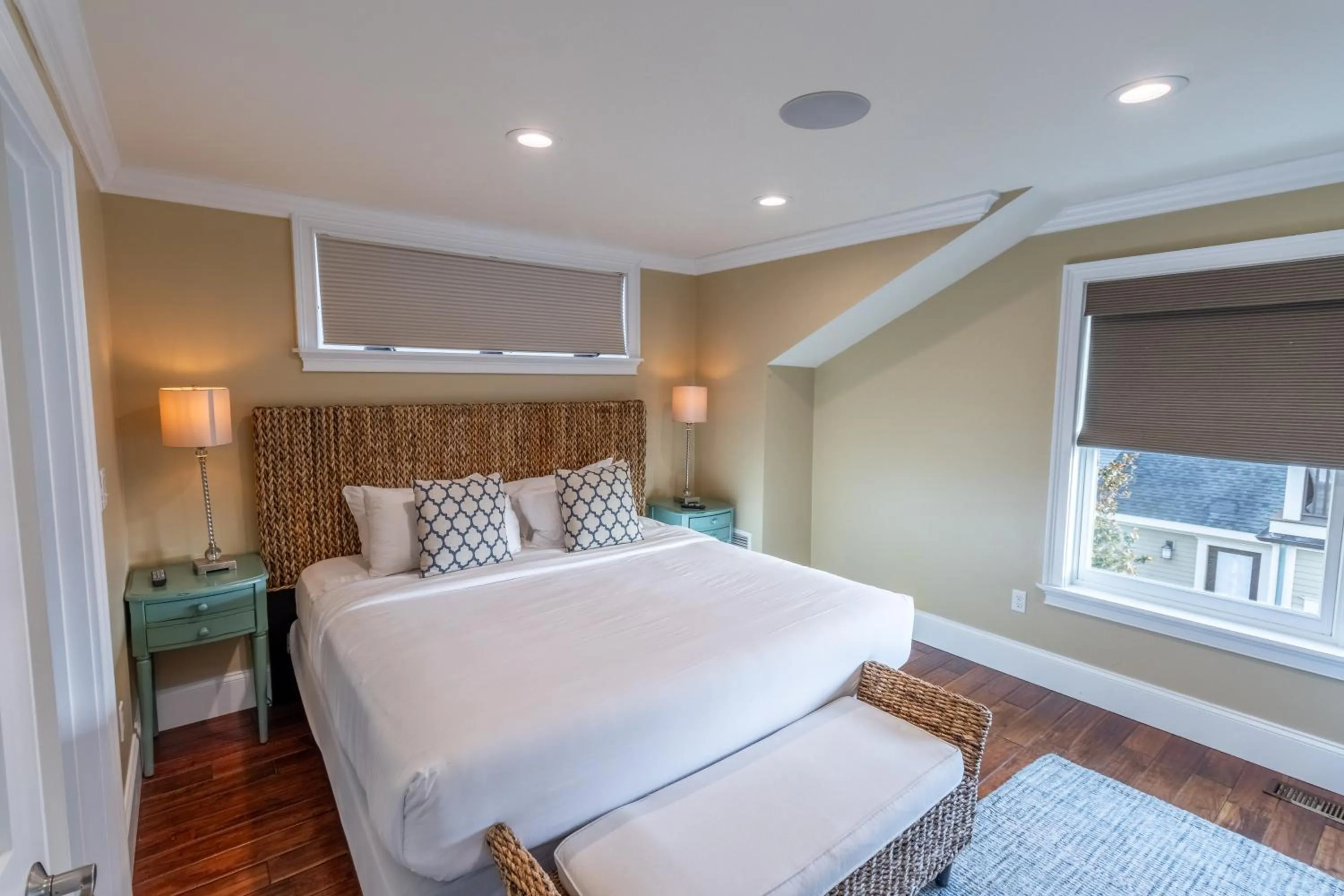 Bed in The Newport Lofts - 546 Thames Street