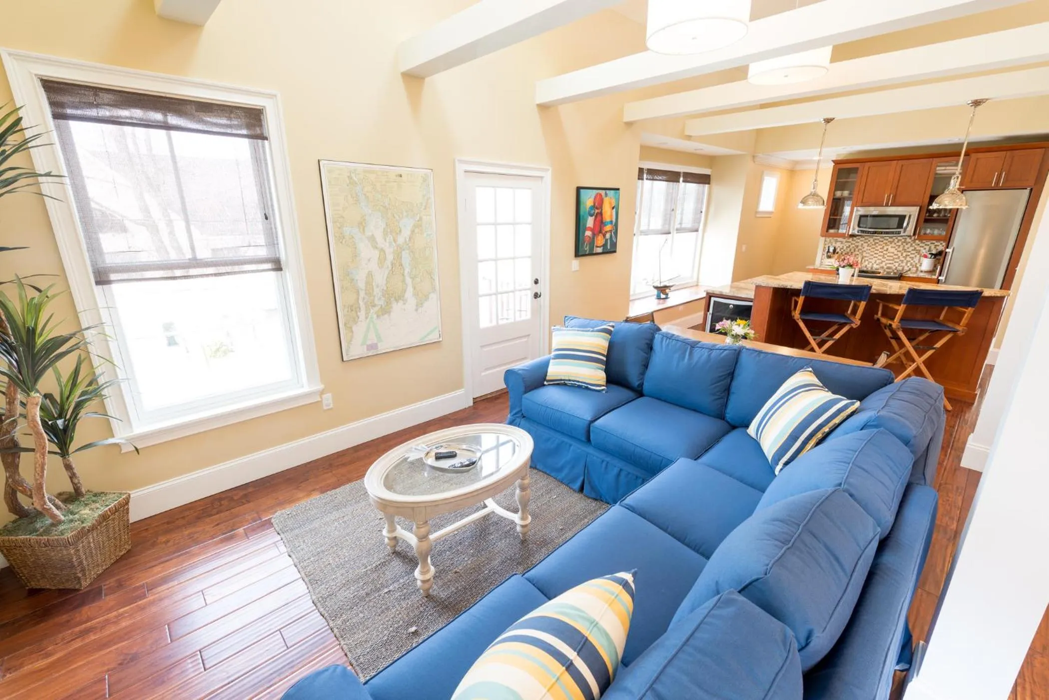 Living room in The Newport Lofts - 546 Thames Street