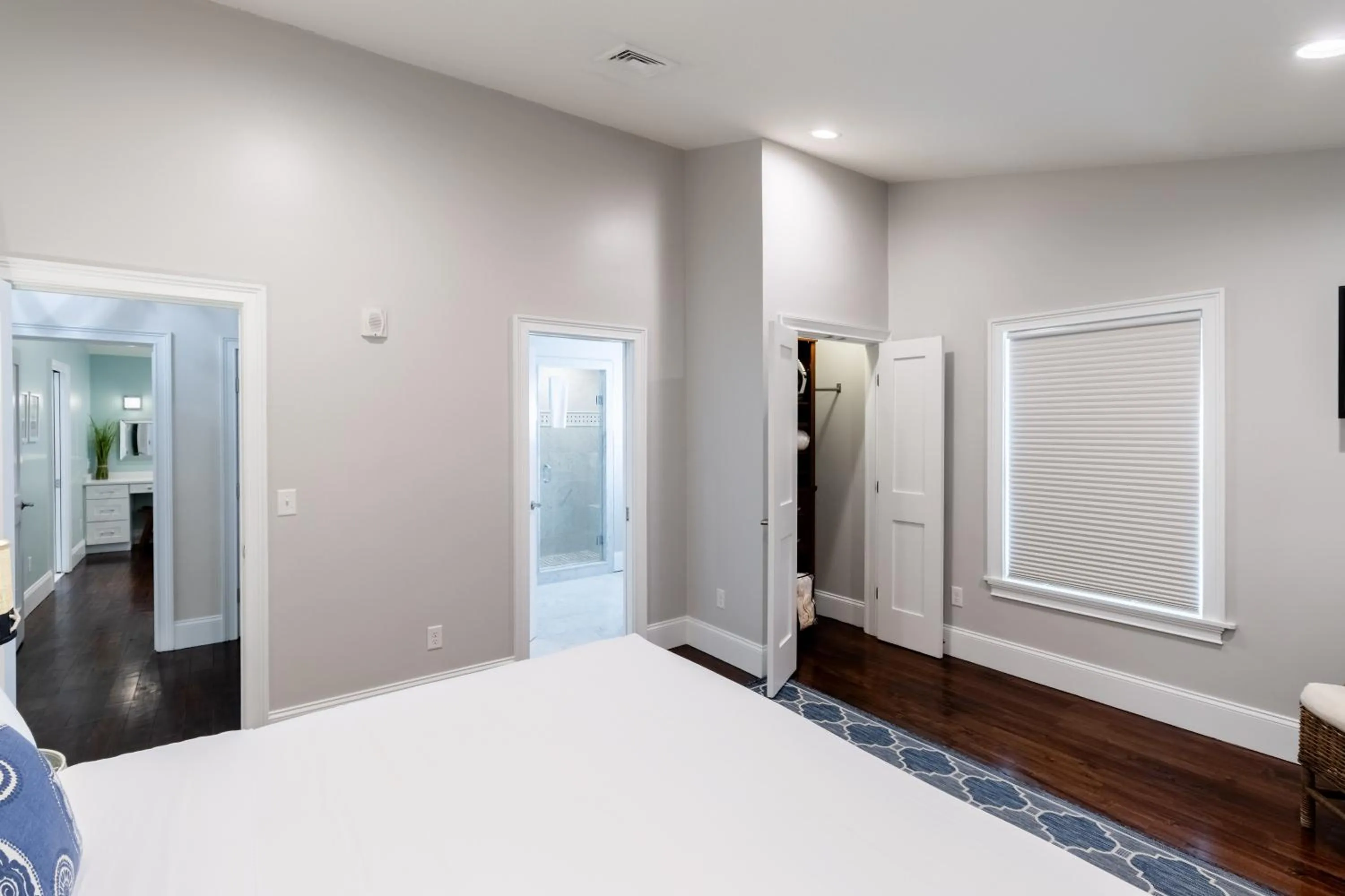 Bed in The Newport Lofts - 359 Thames Street