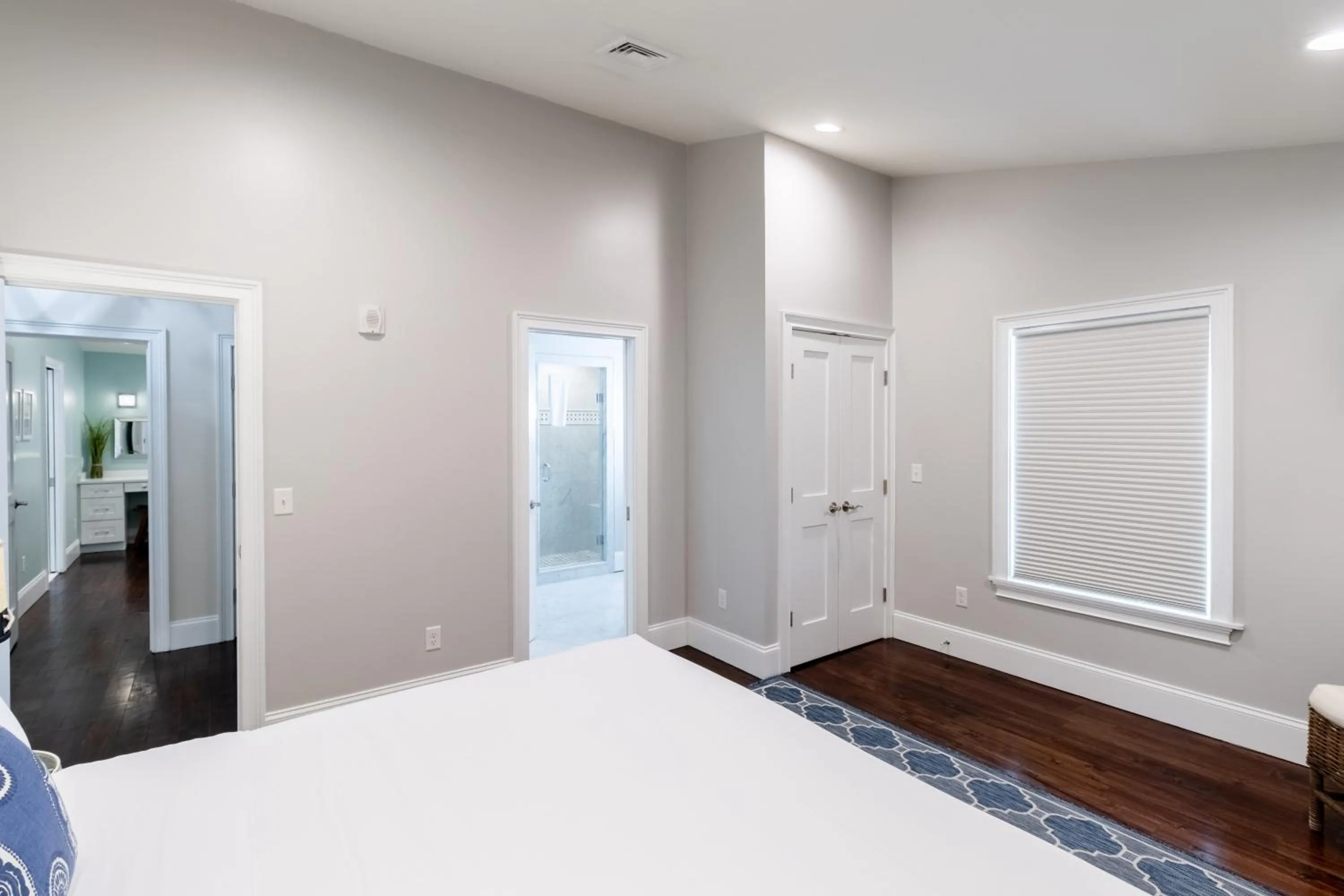 Bed in The Newport Lofts - 359 Thames Street