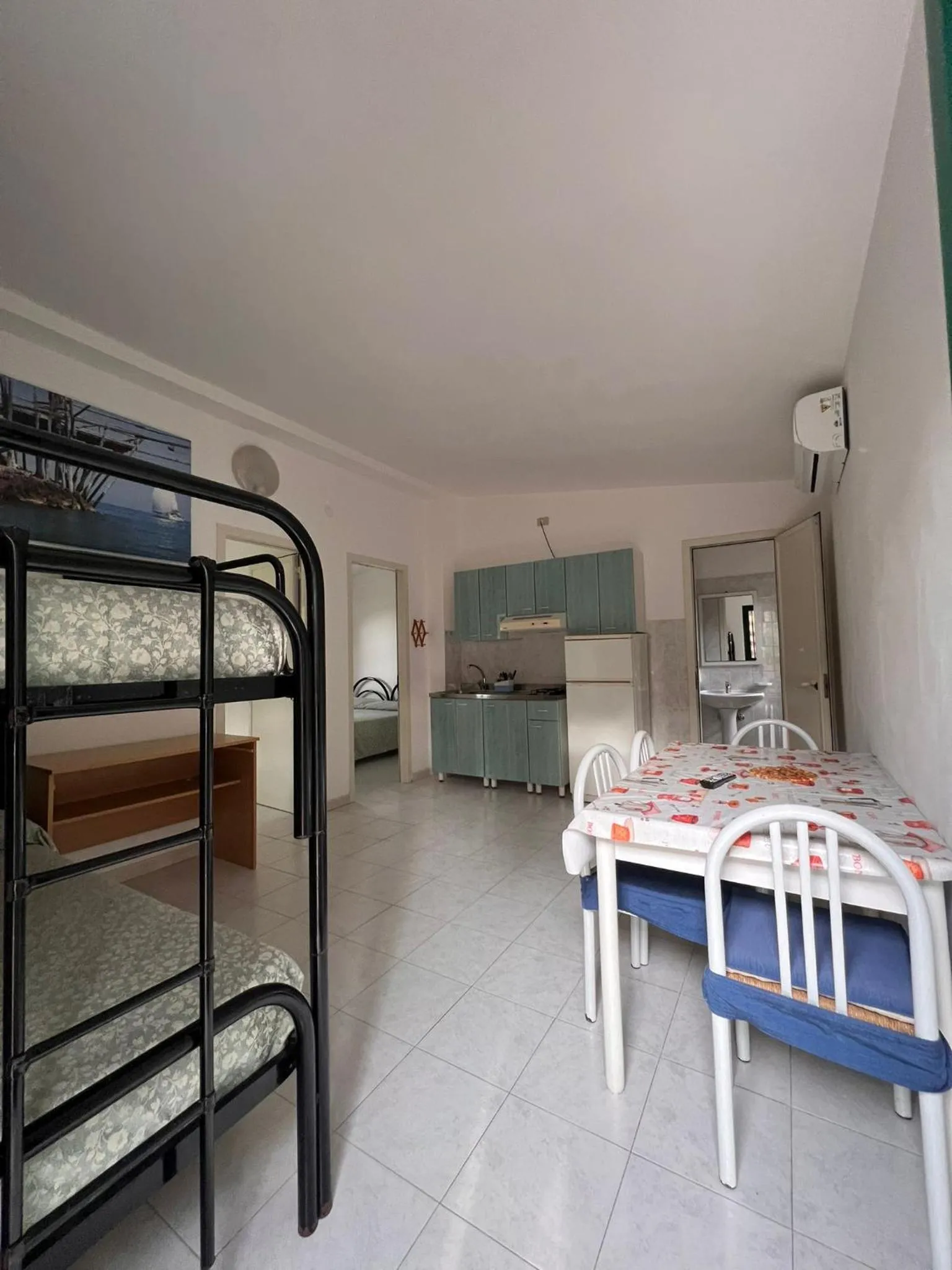 Photo of the whole room, Bed in Appartamenti Serena
