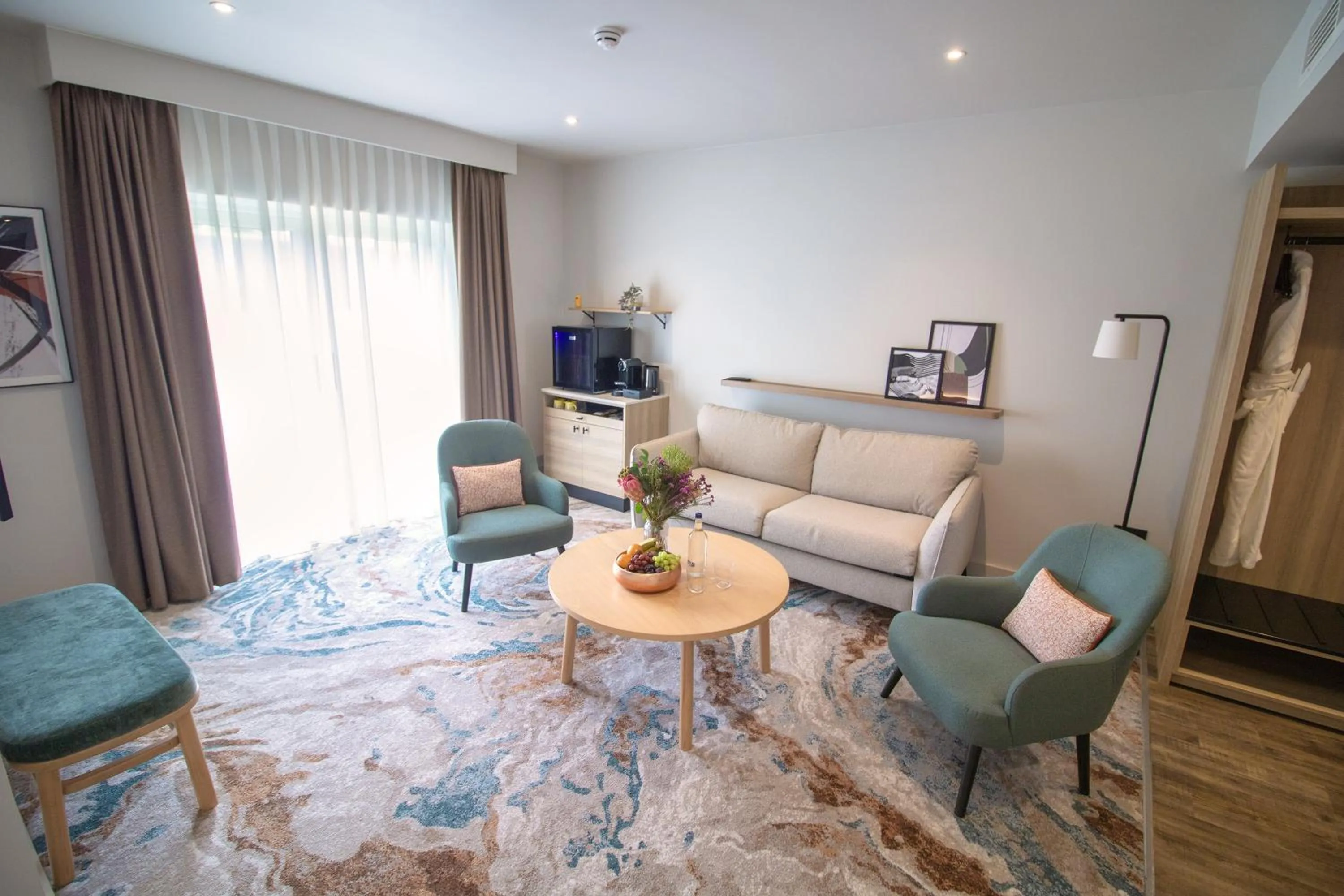 Photo of the whole room in voco Rockingham Forest Corby by IHG