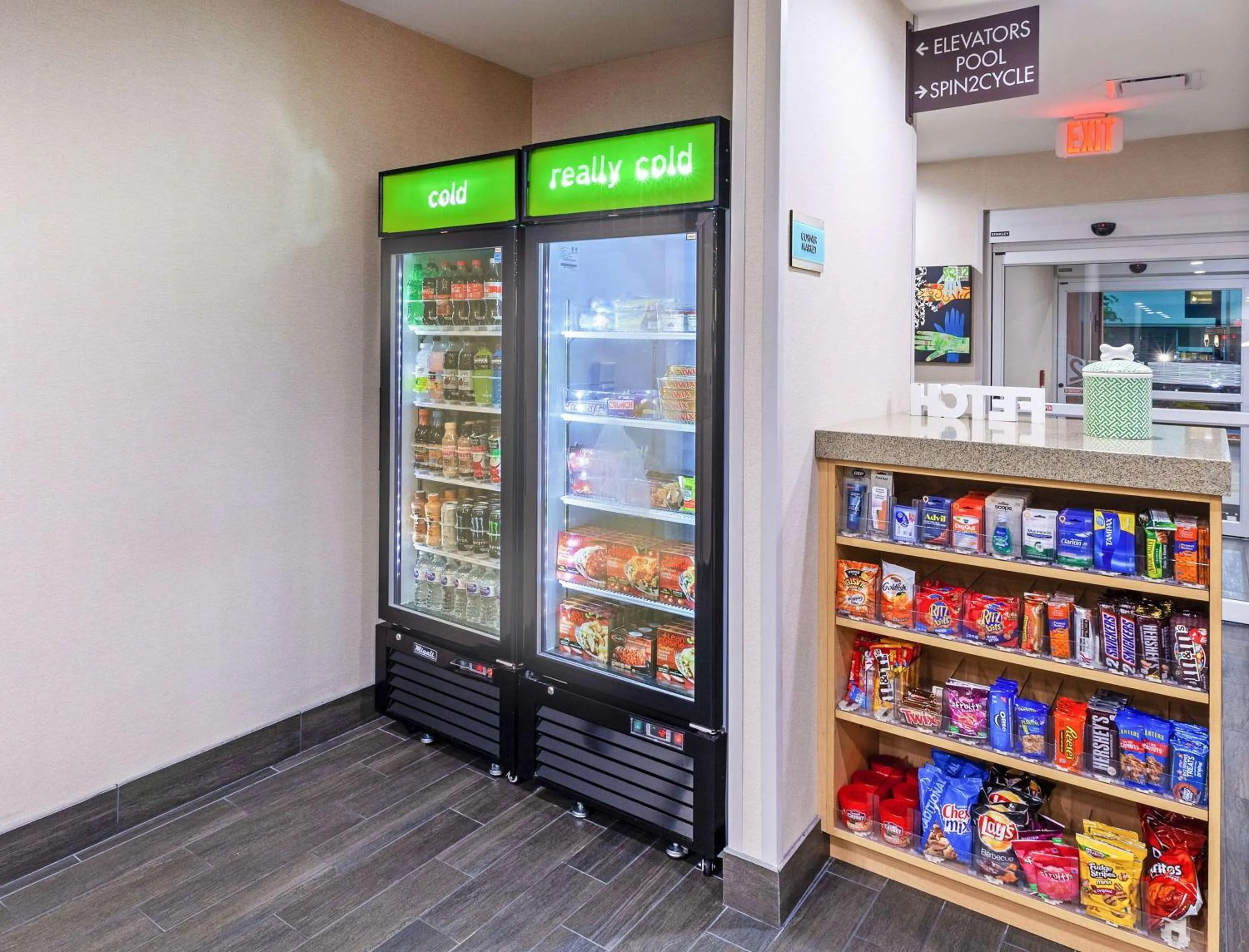 Restaurant/places to eat in Home2 Suites By Hilton Gonzales