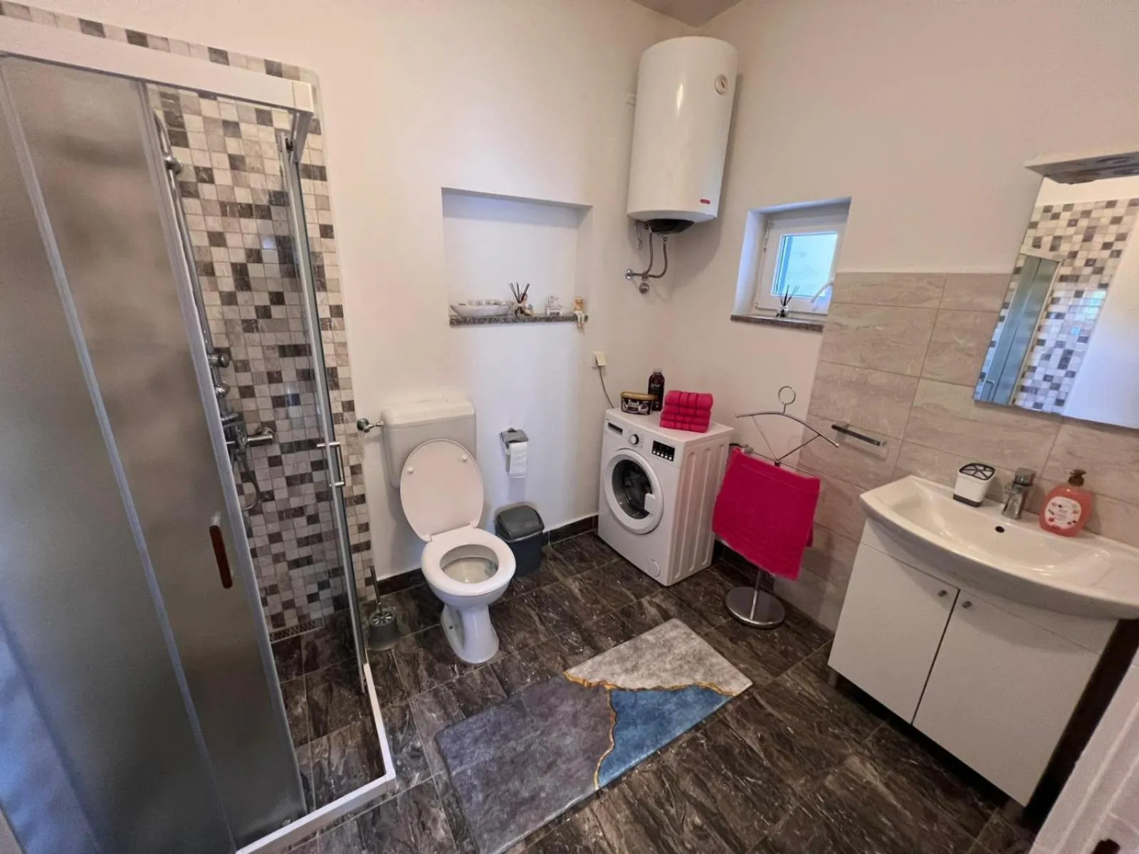 Bathroom in Apartments Zorzetti 625