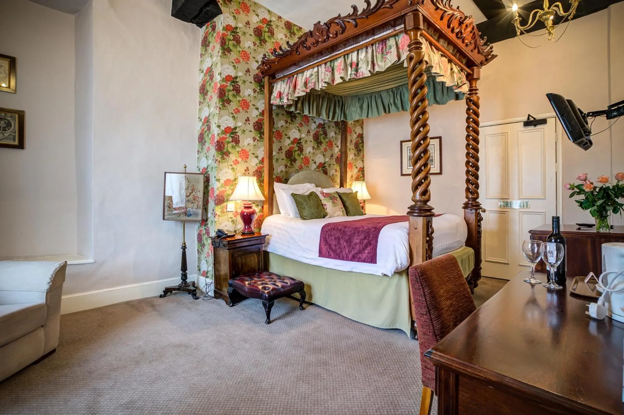 Bedroom, Bed in The Speech House