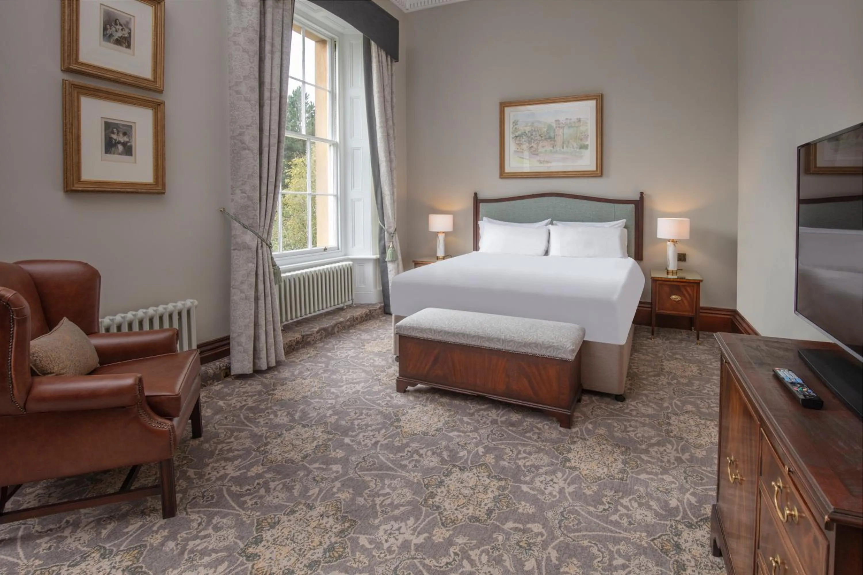 Bed in Oulton Hall Hotel, Spa & Golf Resort