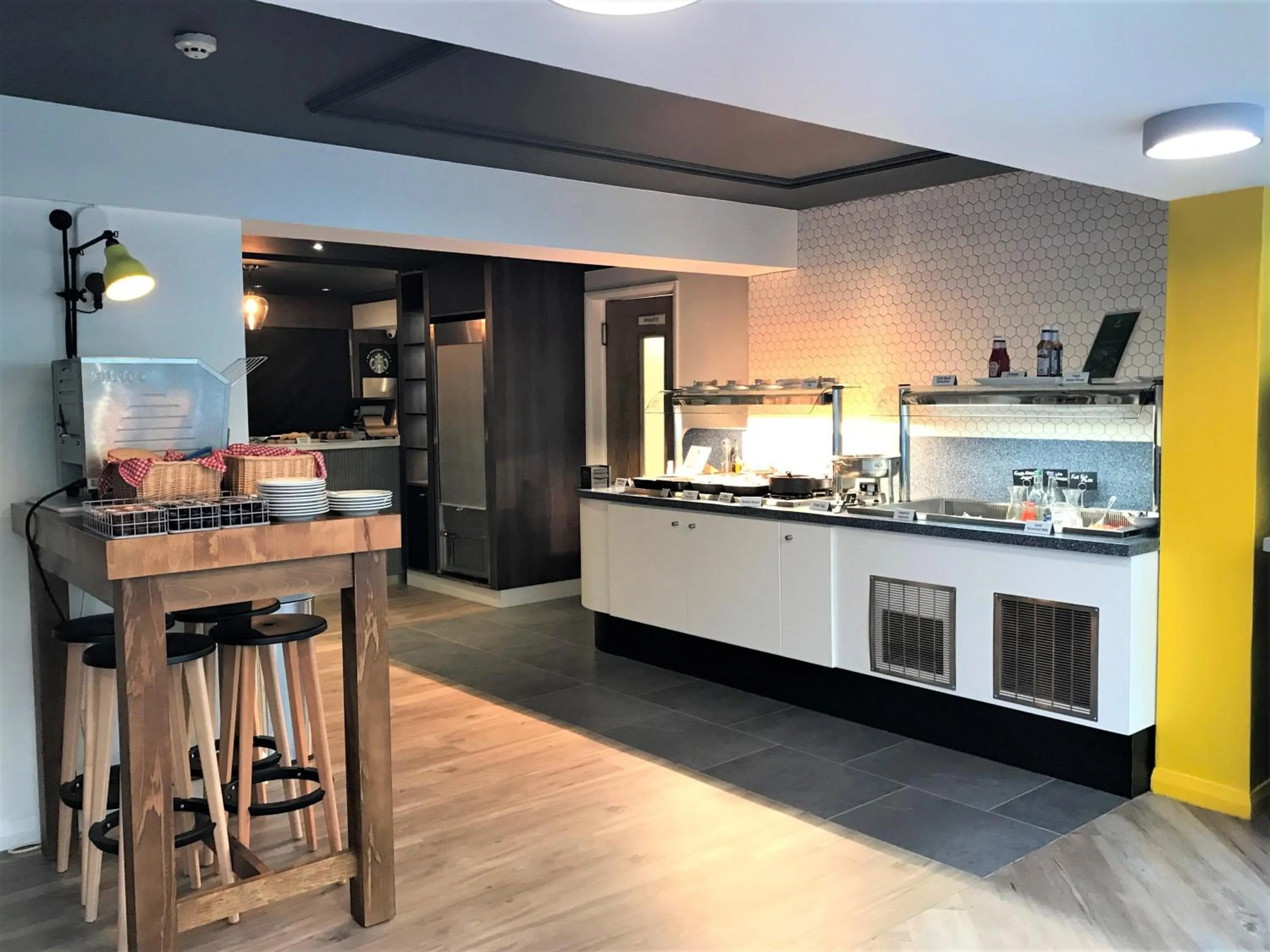 Breakfast in Holiday Inn A55 Chester West by IHG