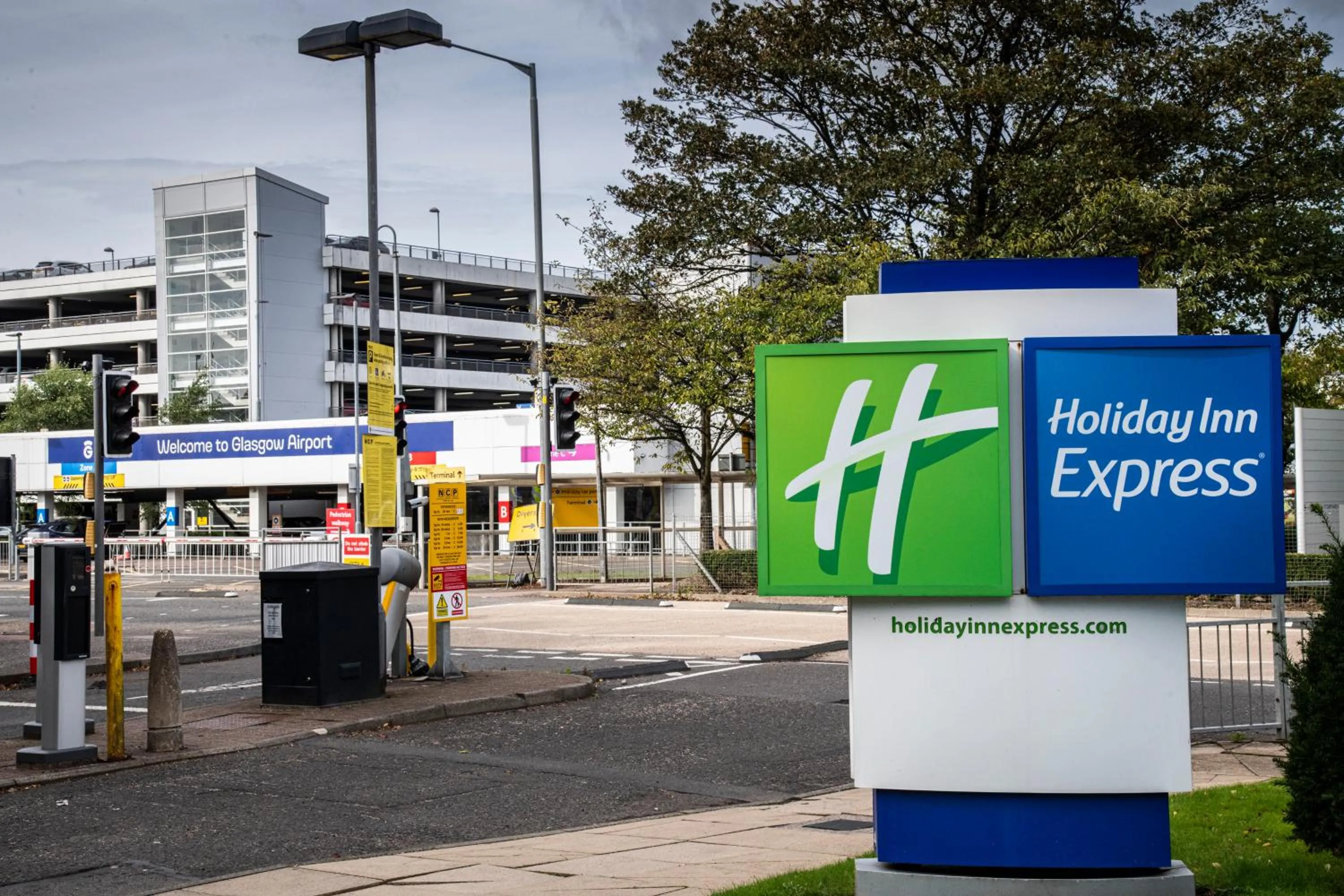 Property building in Holiday Inn Express - Glasgow Airport by IHG