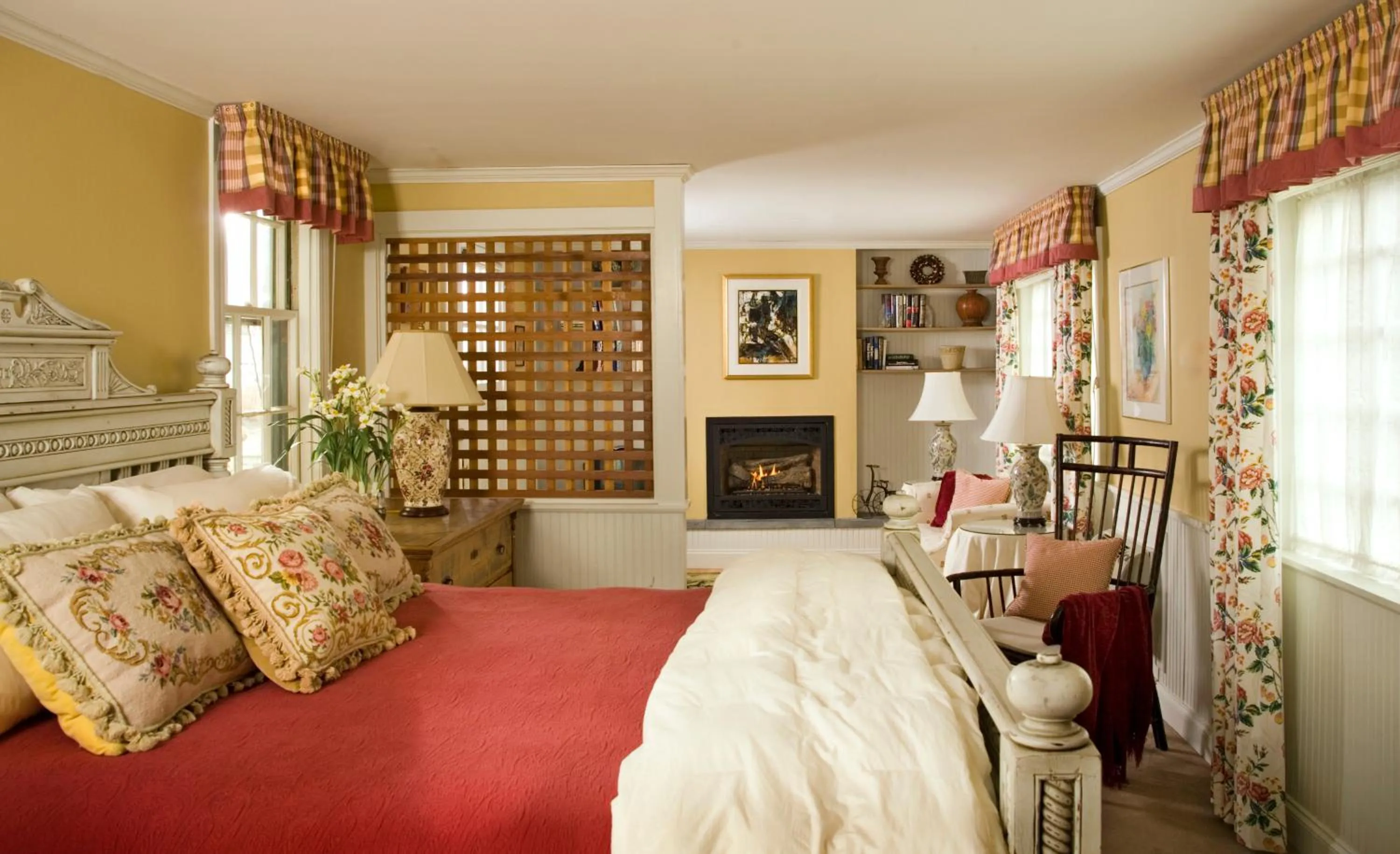 Photo of the whole room, Bed in Hydrangea House Inn
