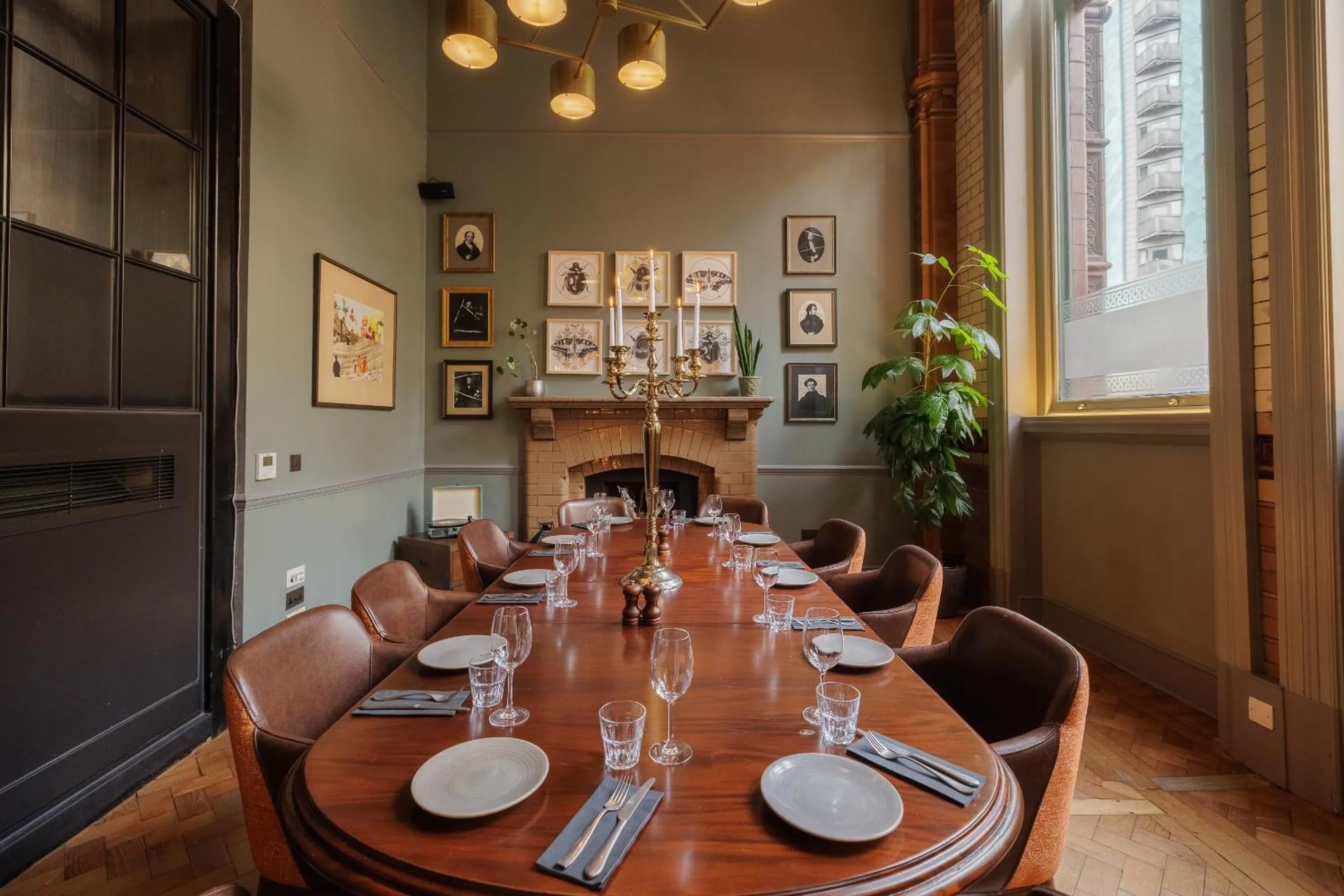 Meeting/conference room in Kimpton Clocktower by IHG