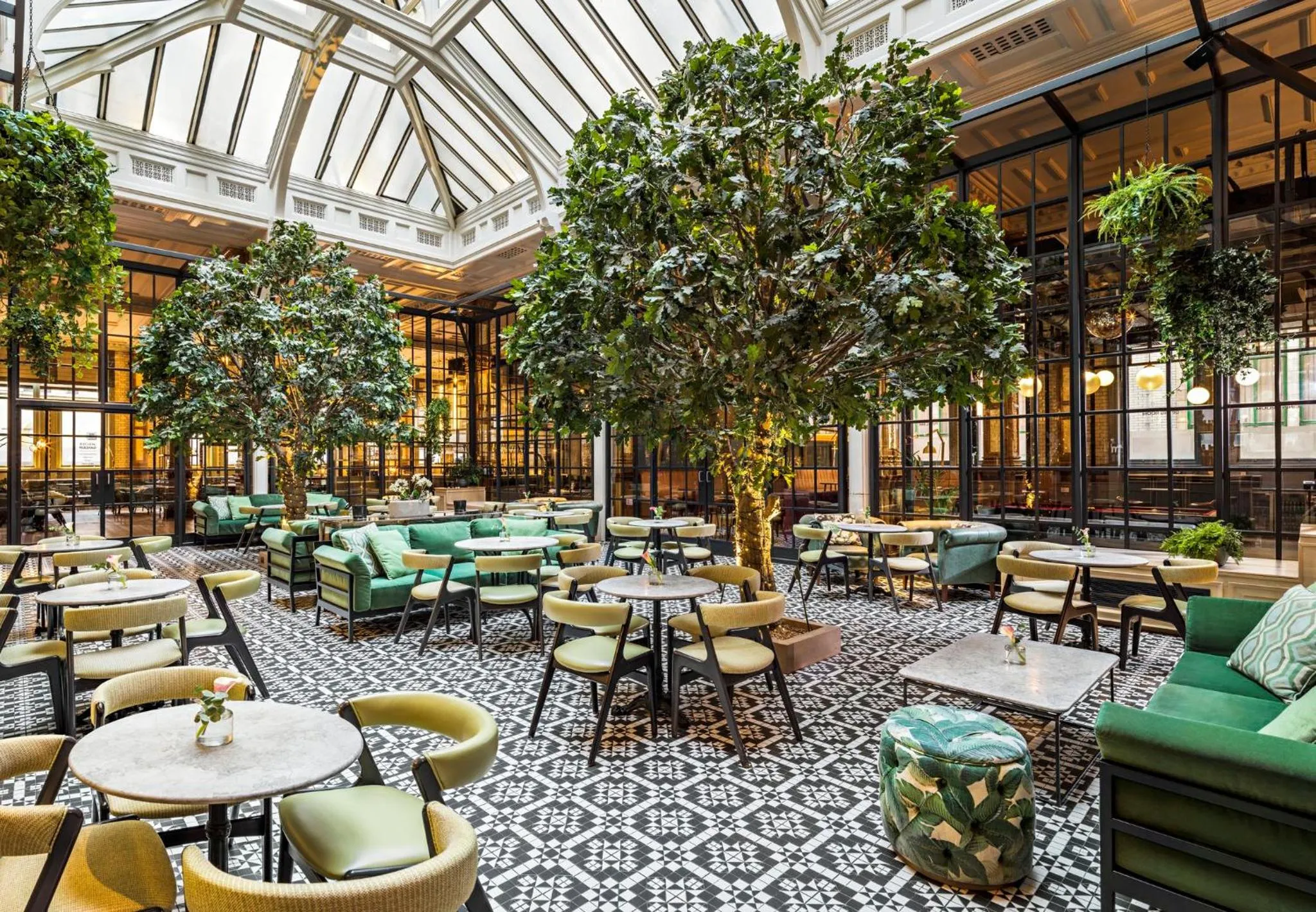 Restaurant/places to eat in Kimpton Clocktower by IHG