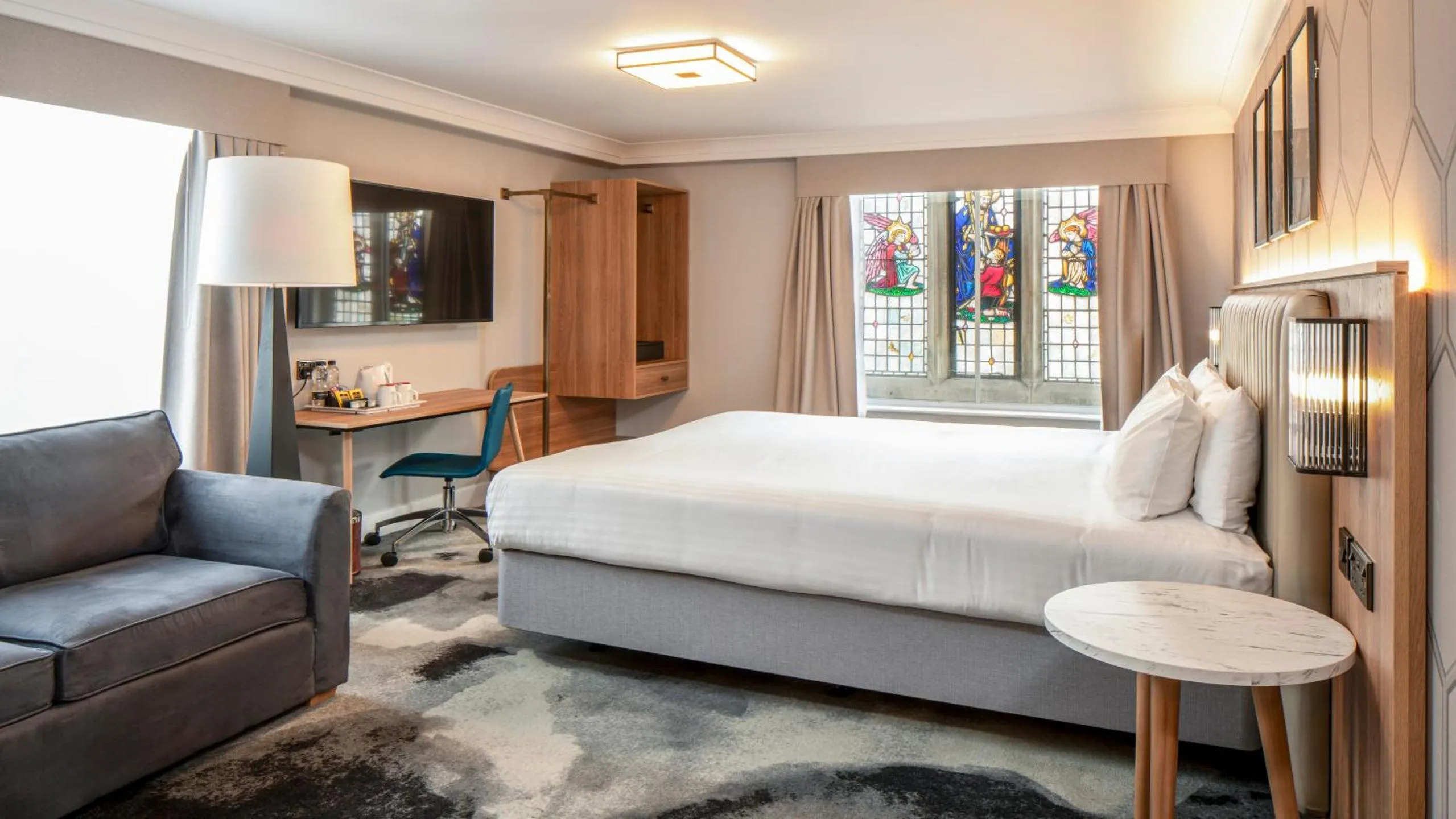 Bedroom, Bed in London Chigwell Prince Regent Hotel, BW Signature Collection