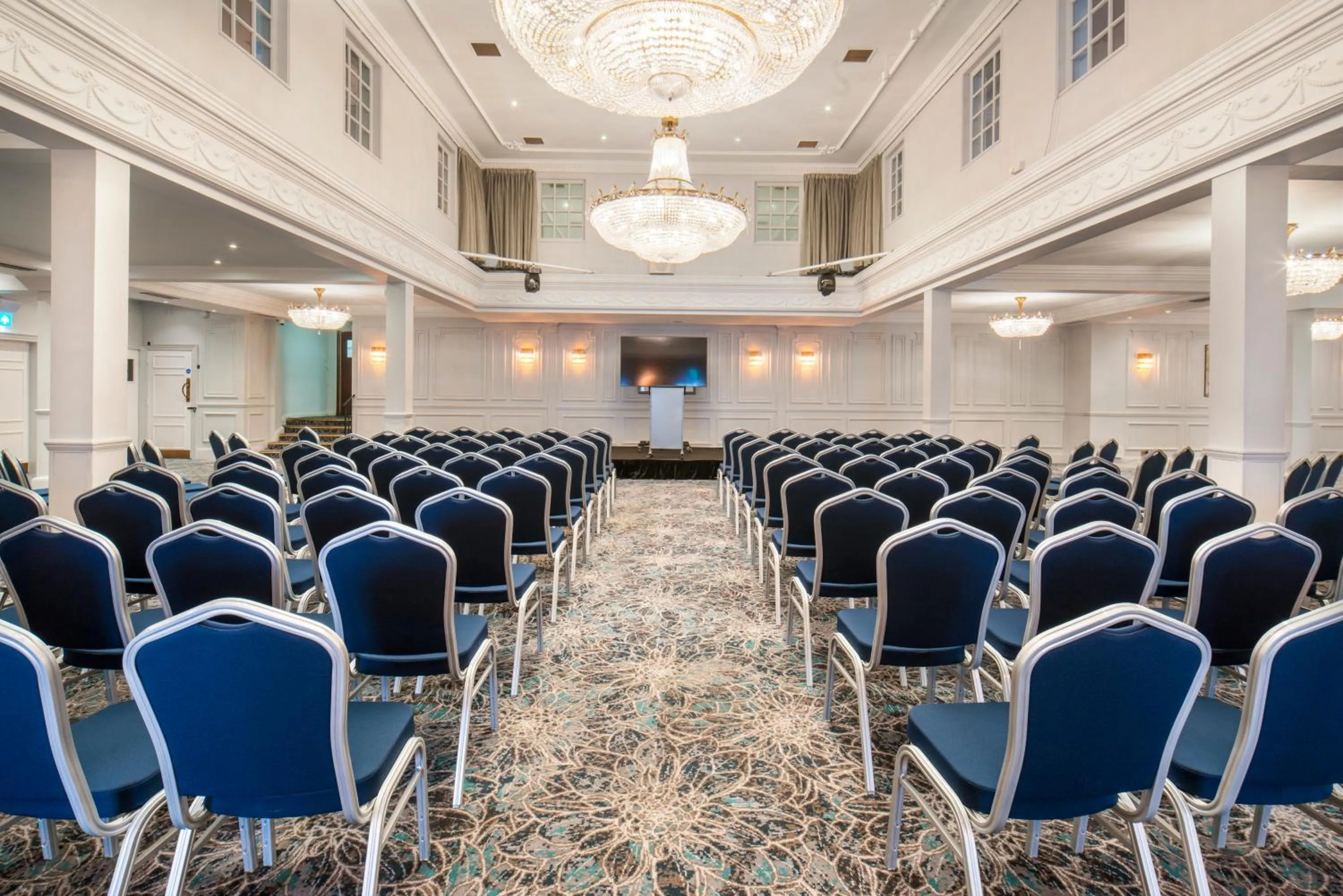 Meeting/conference room in London Chigwell Prince Regent Hotel, BW Signature Collection