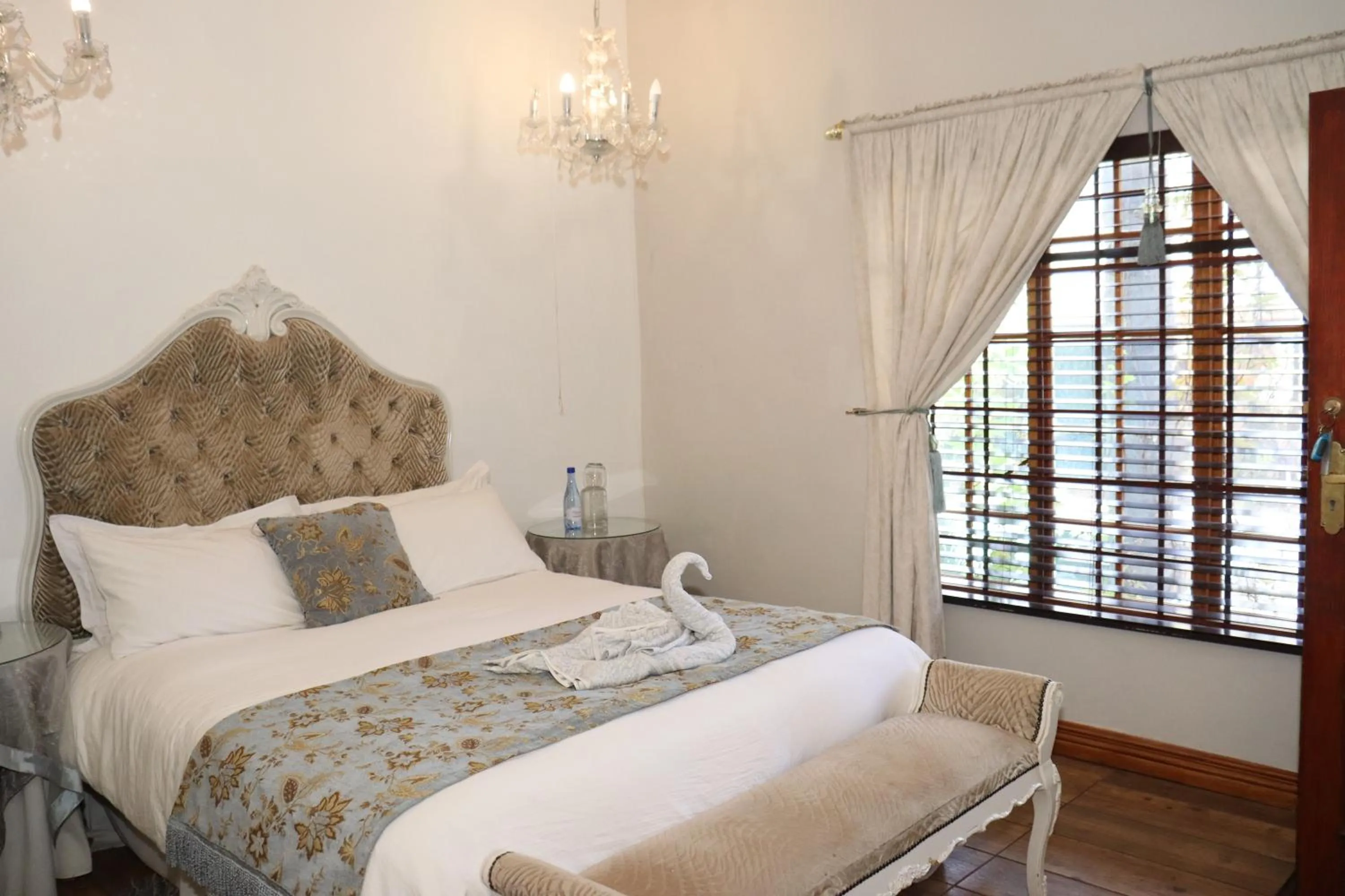 Bed in Victoria Manor