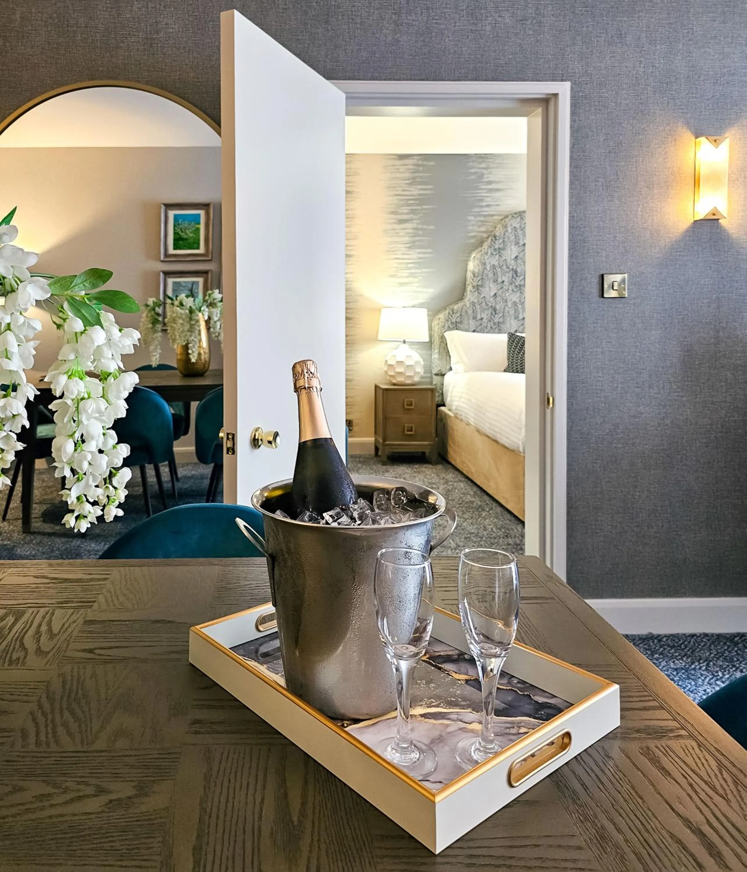 Bed in Cedar Court Bradford Hotel