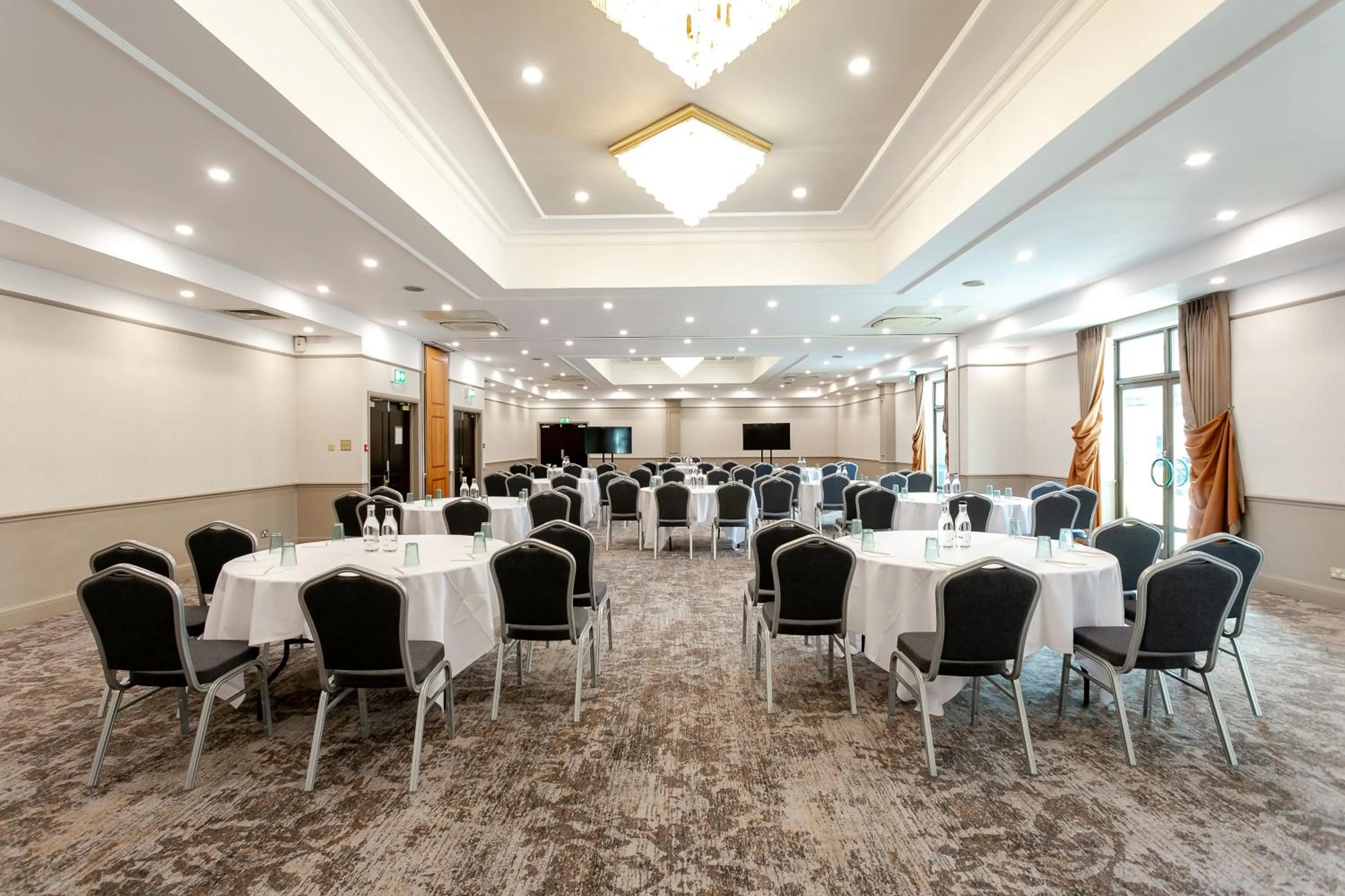 Meeting/conference room in Cedar Court Bradford Hotel