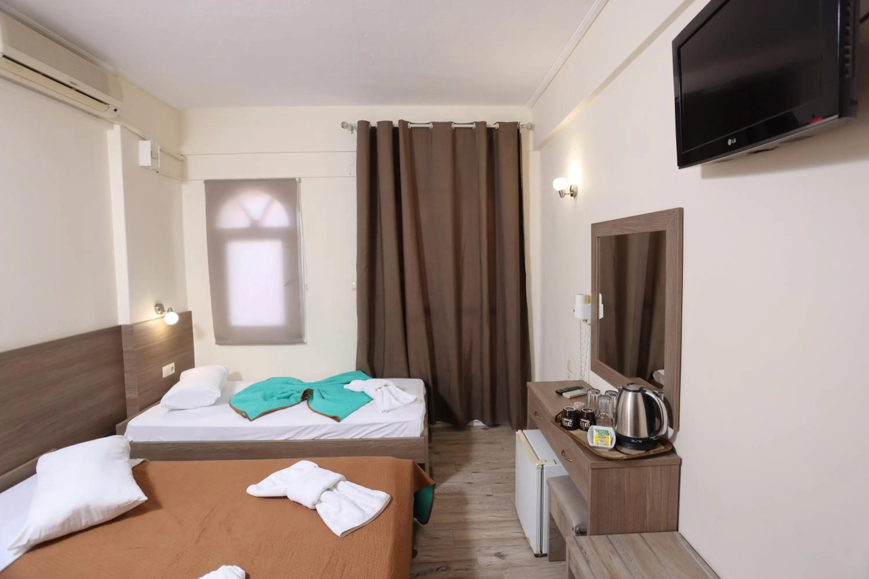 TV and multimedia, Bed in Summer Beach Hotel