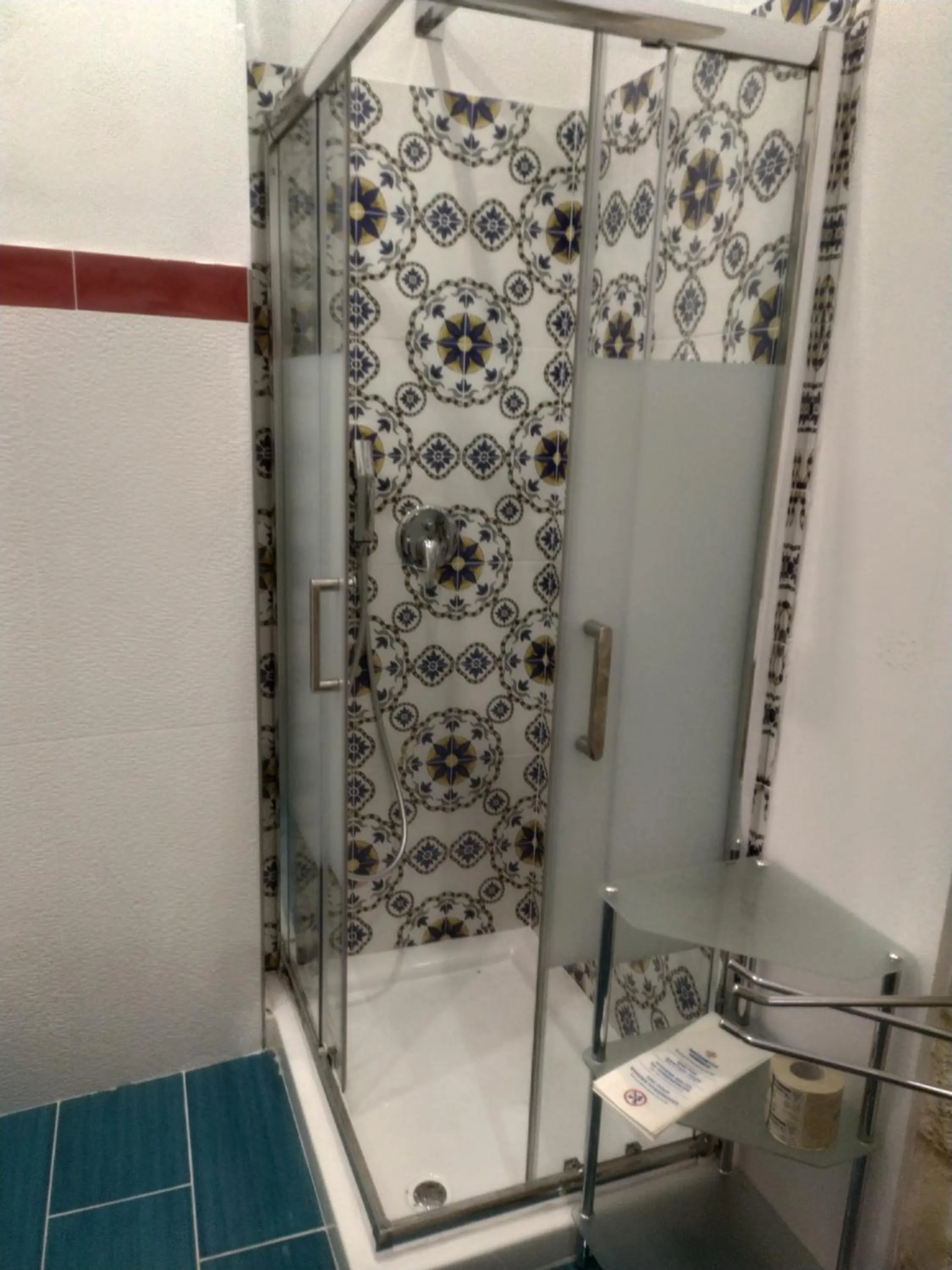 Shower in Hotel Ortigia Royal Suite