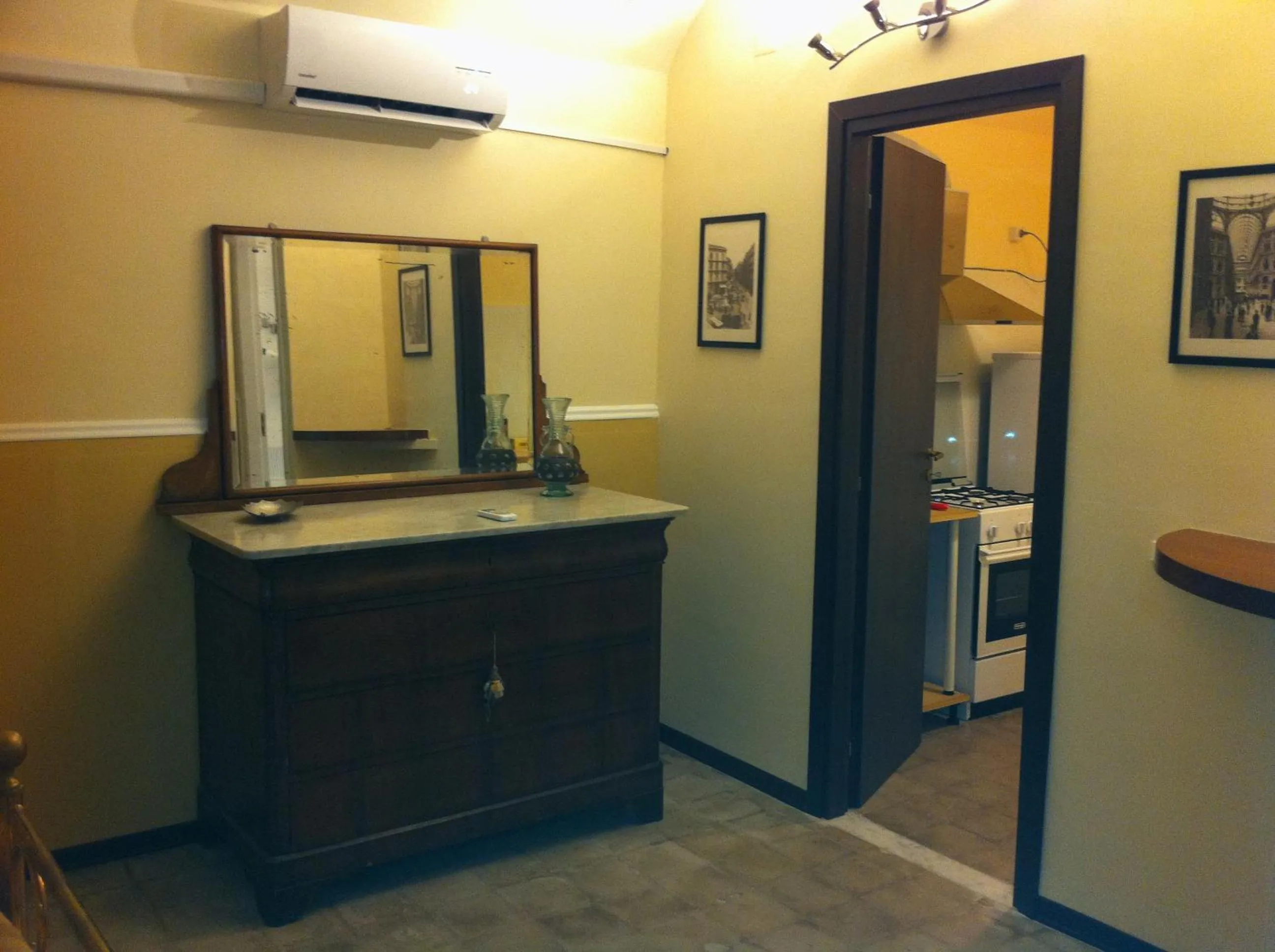 Kitchen or kitchenette in Casa Vacanze Amedeo