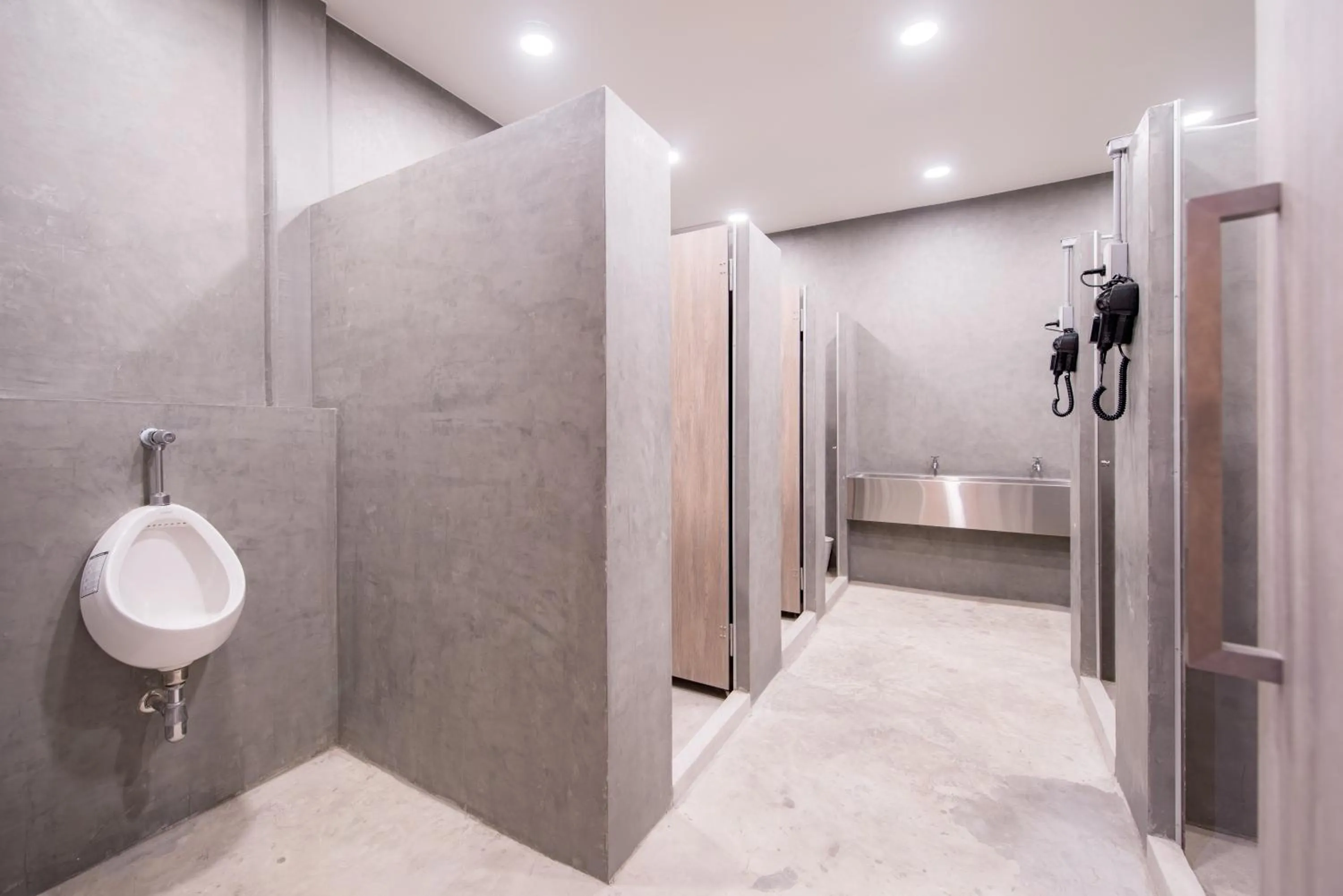 Bathroom in Norn Yaowarat Hotel