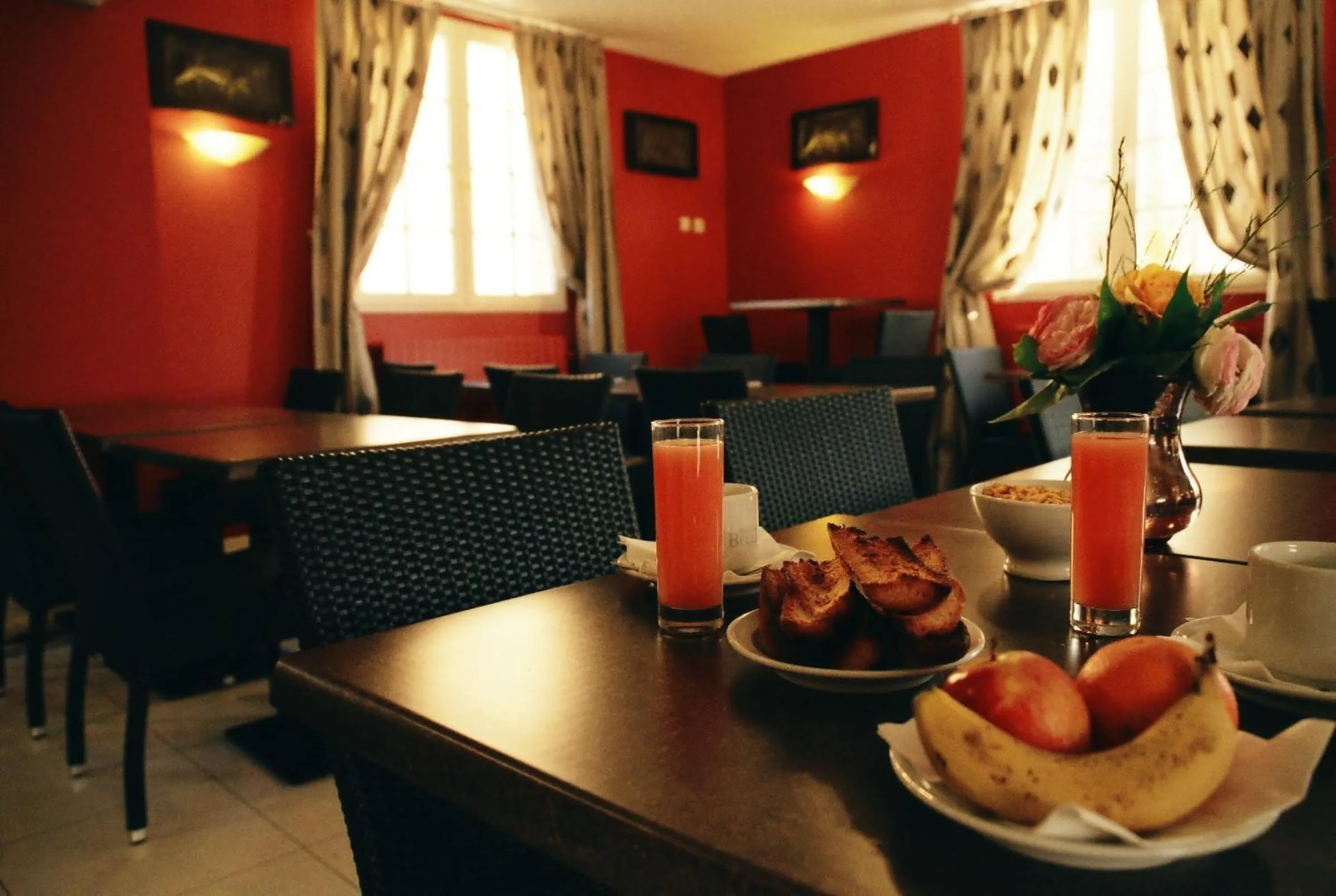 Restaurant/places to eat in Hotel Spa Le Relais Du Bellay