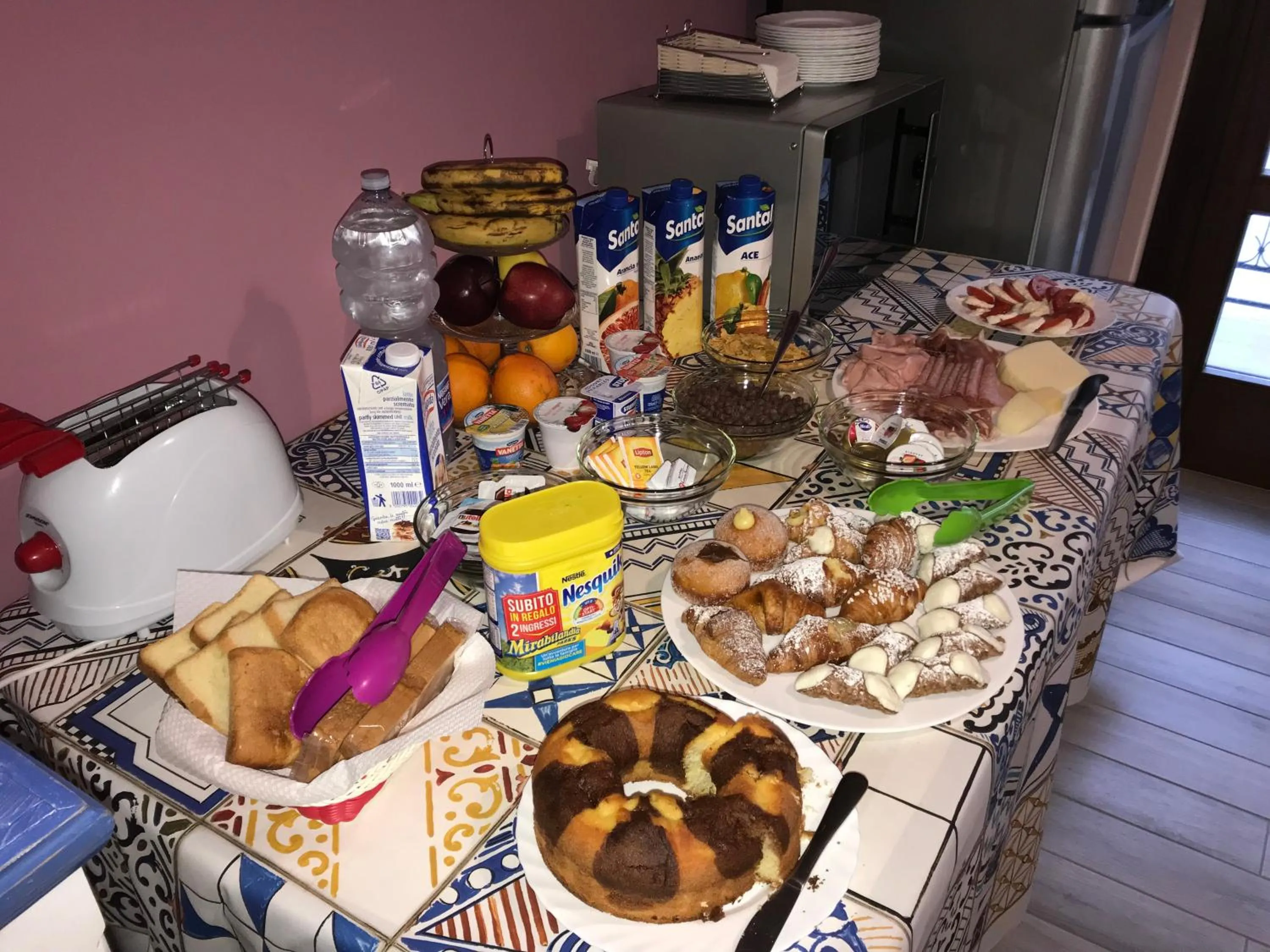 Food and drinks in Antico Canale