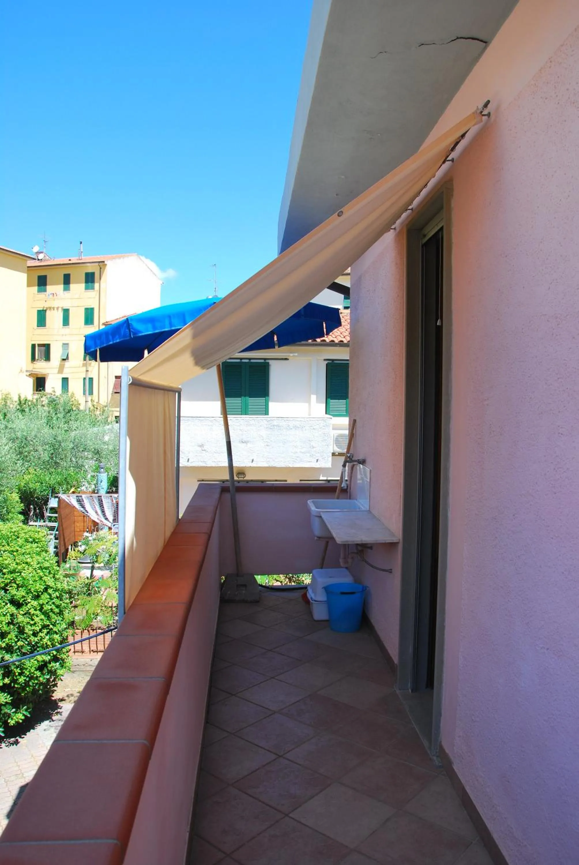 Balcony/Terrace in Appartamenti Camelia e Gabry - Zona mare con posti auto e terrazze