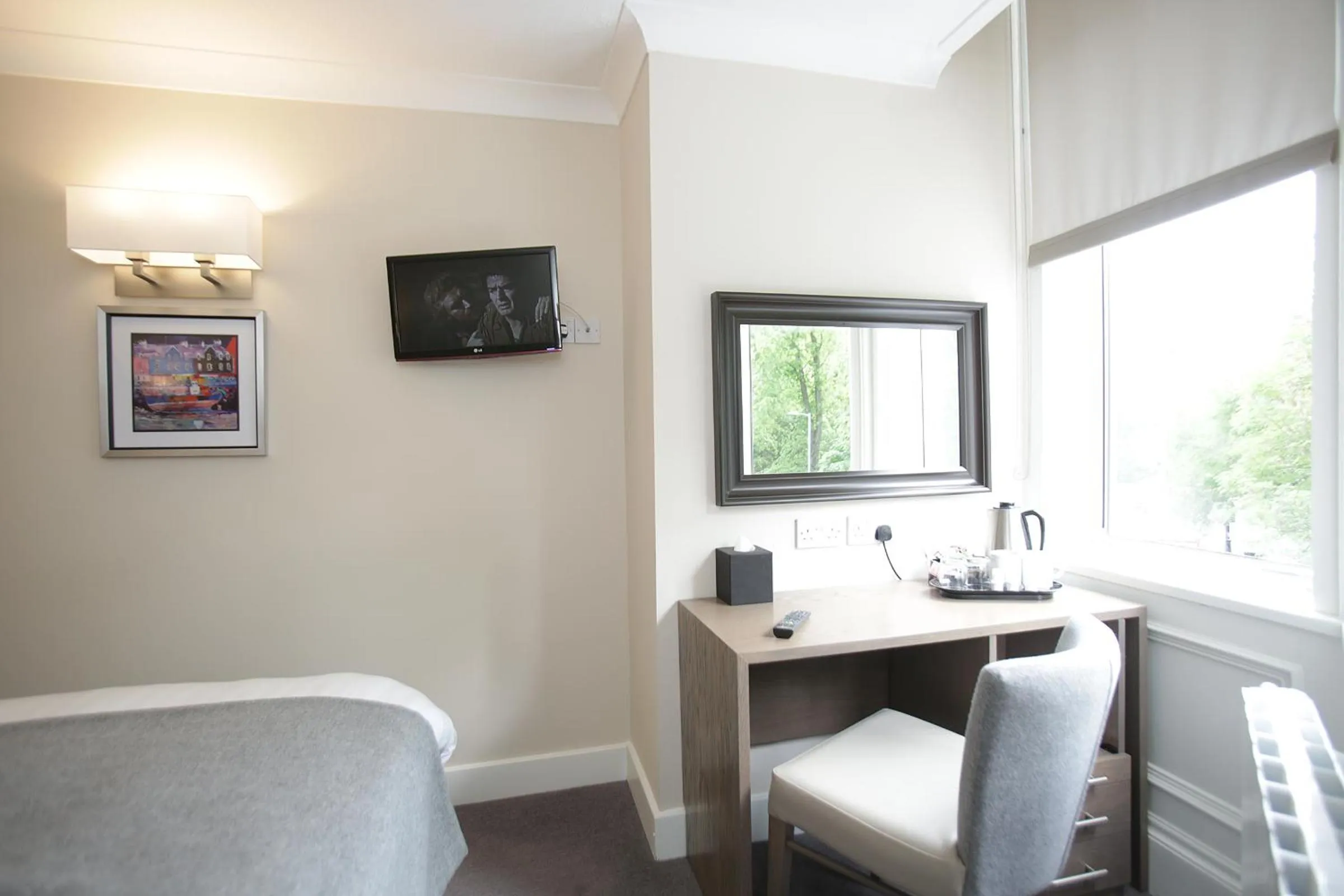 Coffee/tea facilities in Ambassador Hotel