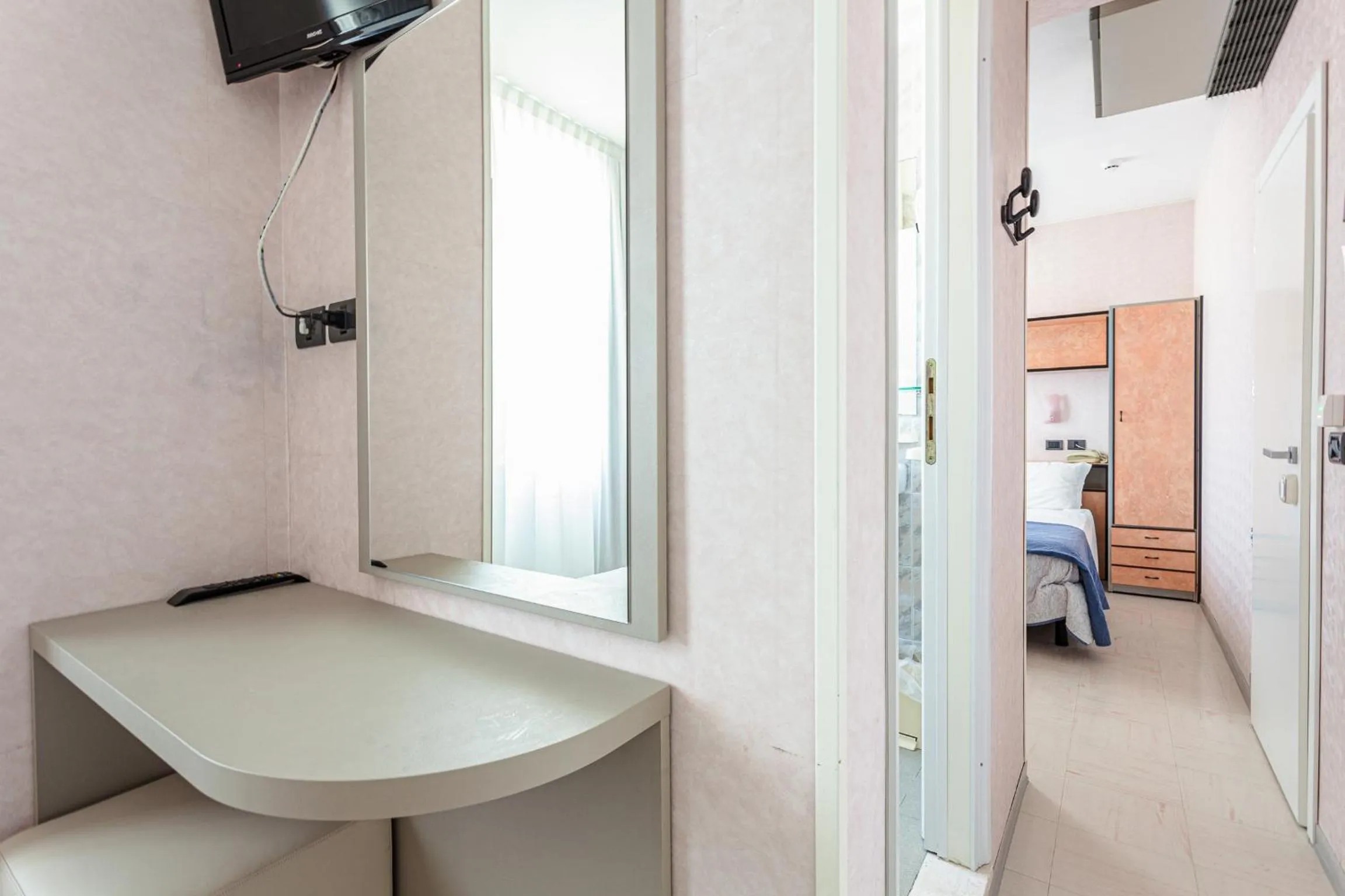 Photo of the whole room in Hotel Belturismo