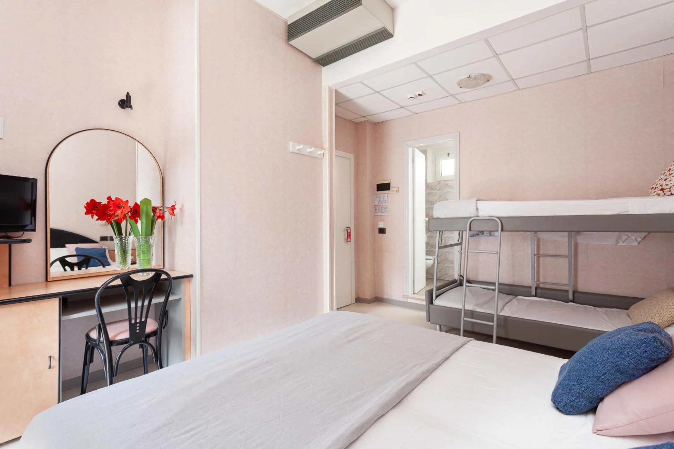 Bed in Hotel Belturismo