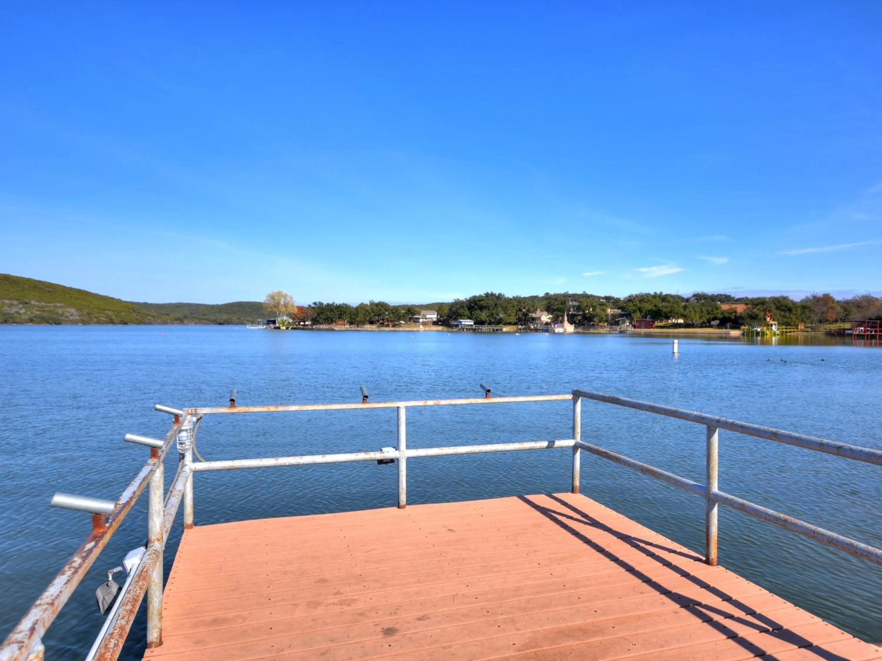 Lake view in Painted Sky Inn