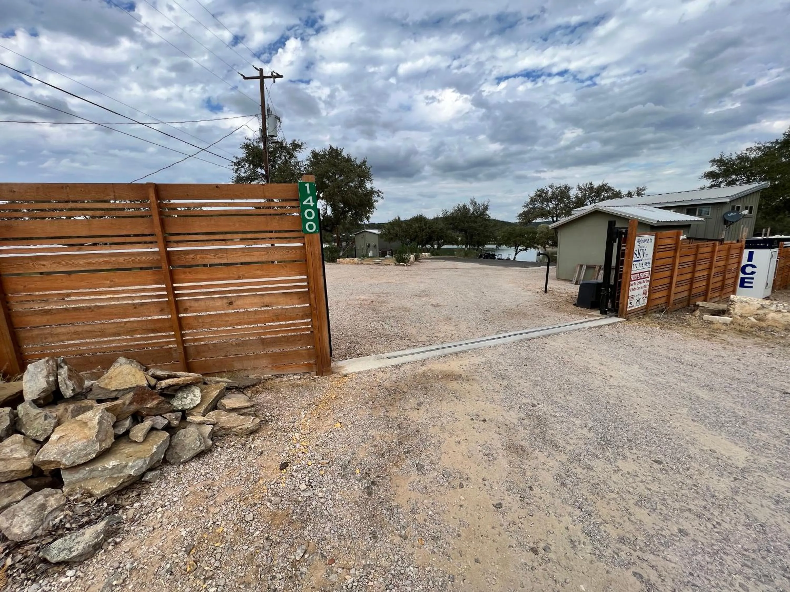 Street view in Painted Sky Inn