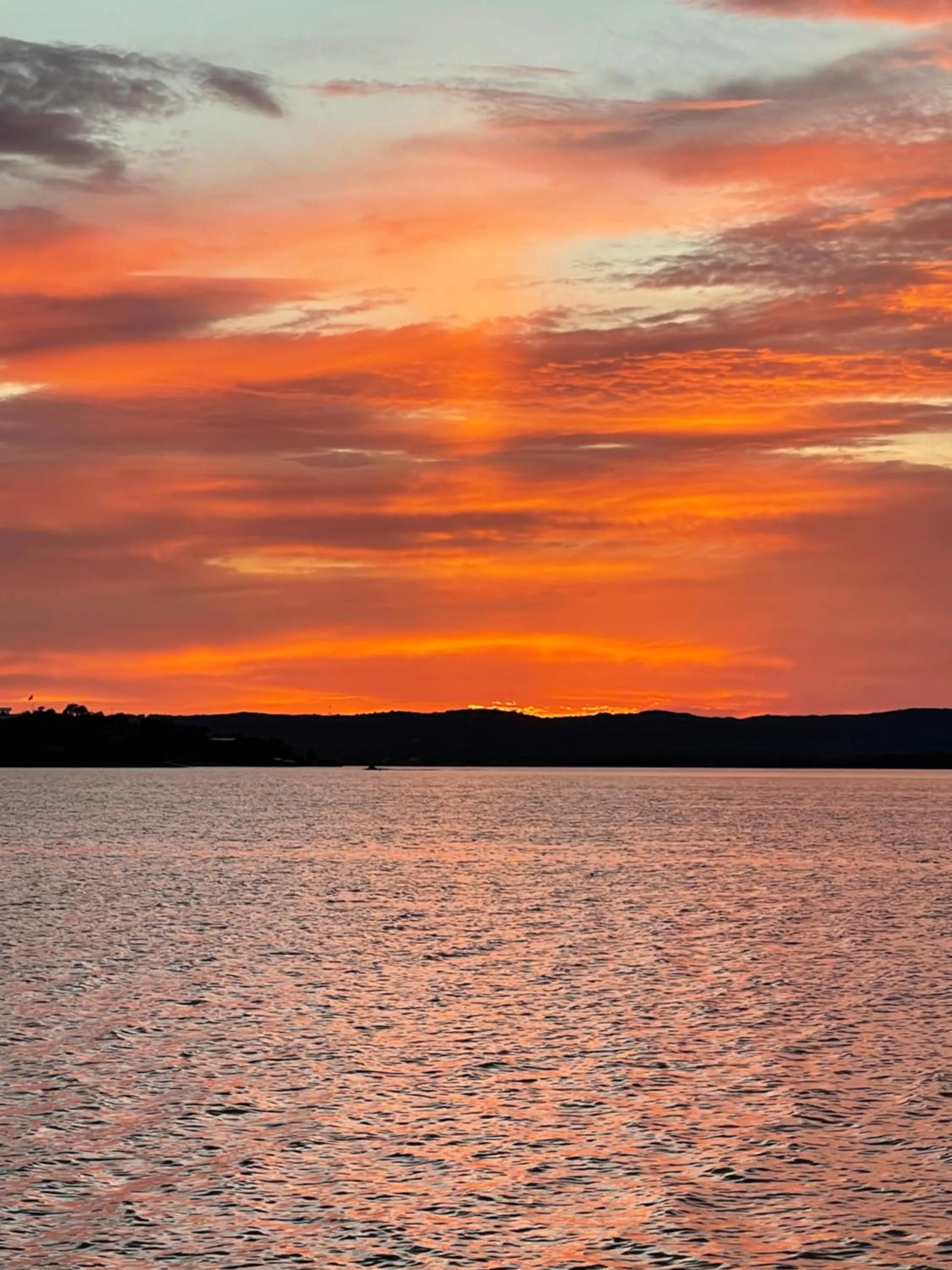 Lake view in Painted Sky Inn