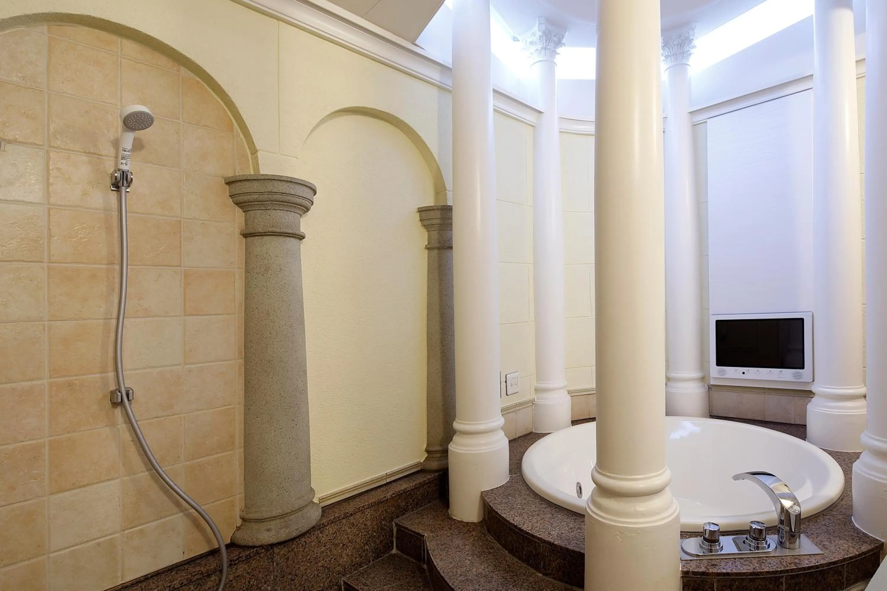 Bathroom in Hotel ValentineTogo (Adult Only)