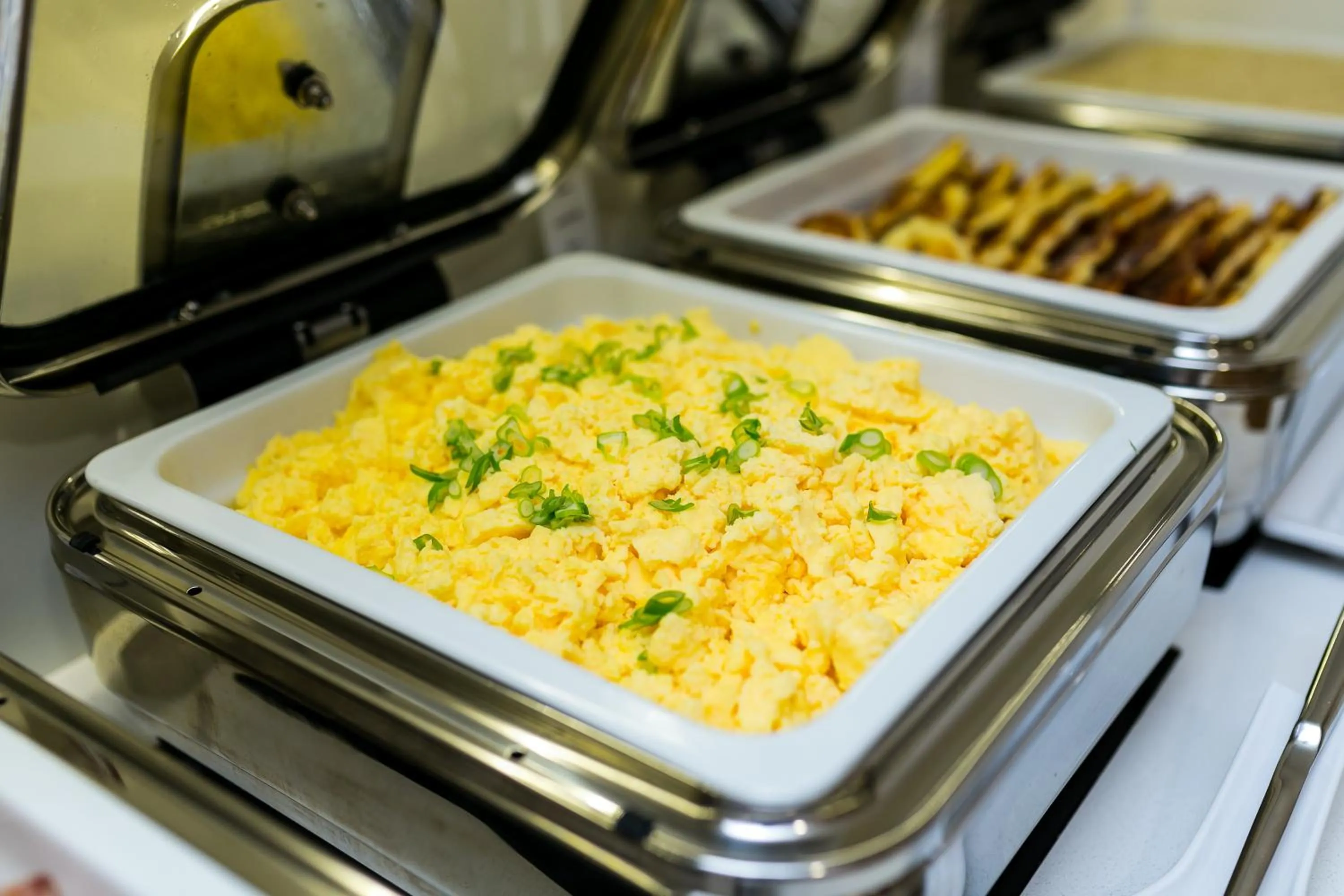 Restaurant/places to eat in Art Deco WOLKER by ASTORIA Hotel & Medical Spa