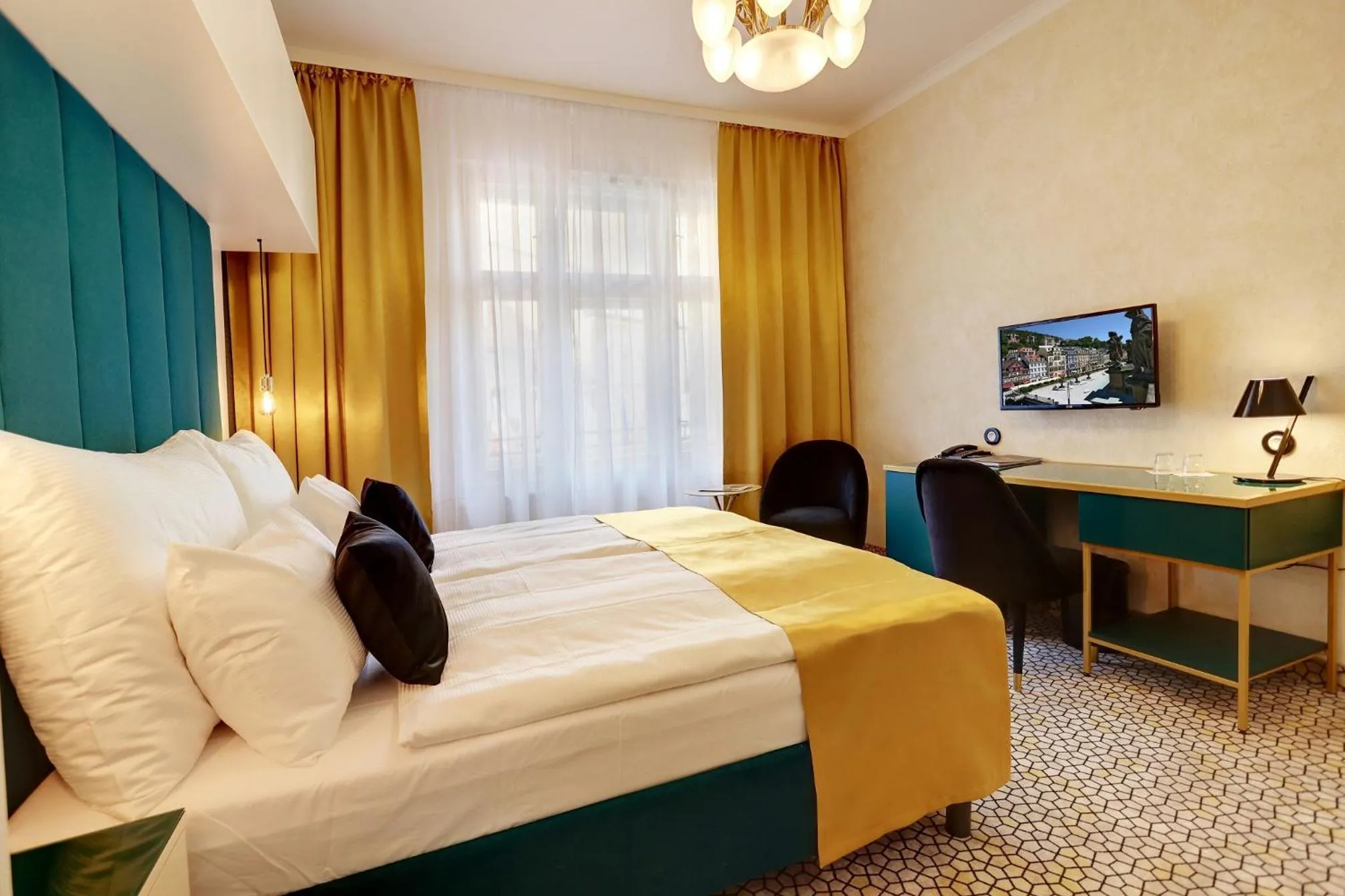 Bed in Art Deco WOLKER by ASTORIA Hotel & Medical Spa