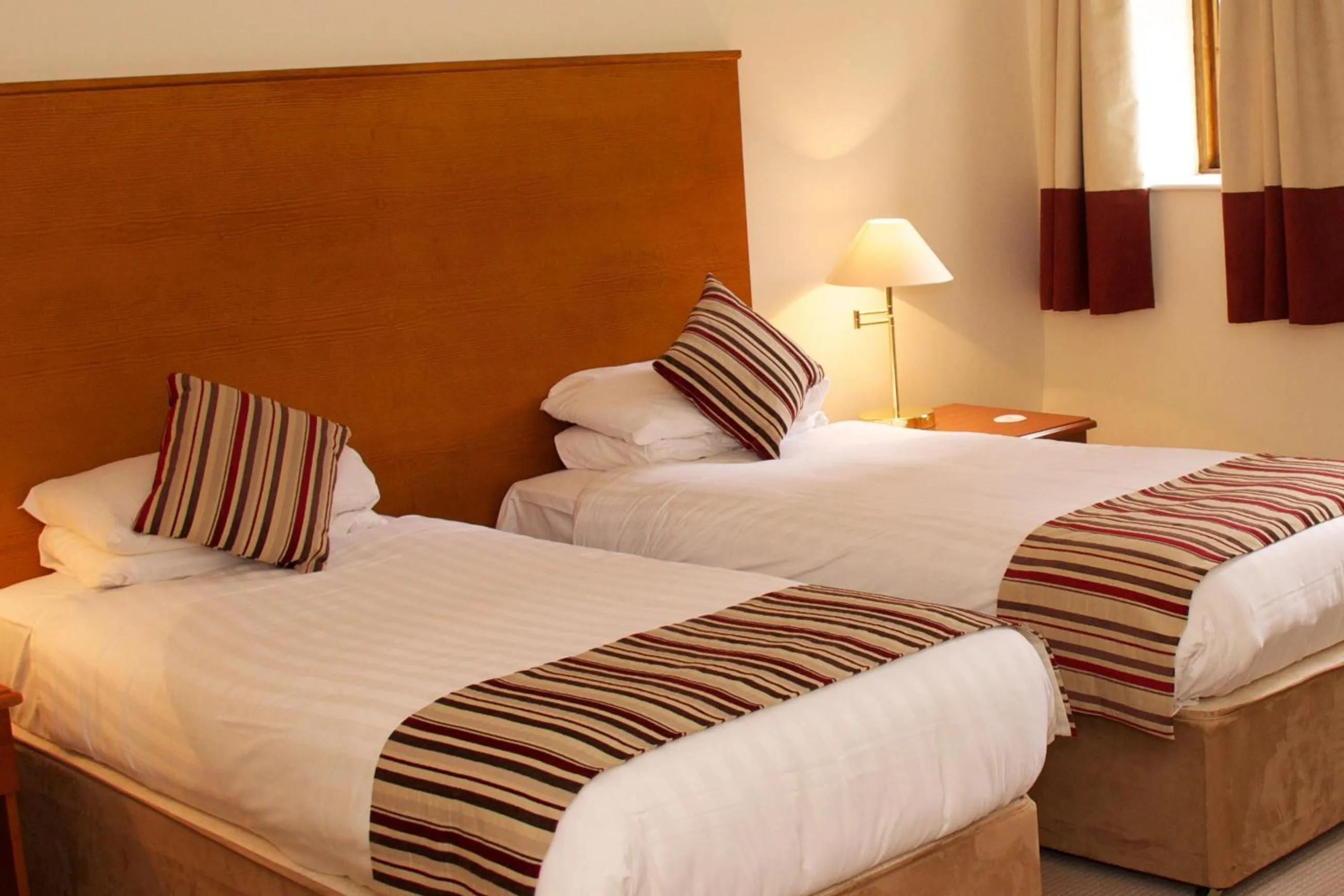 Bed in Mercure Telford Hotel