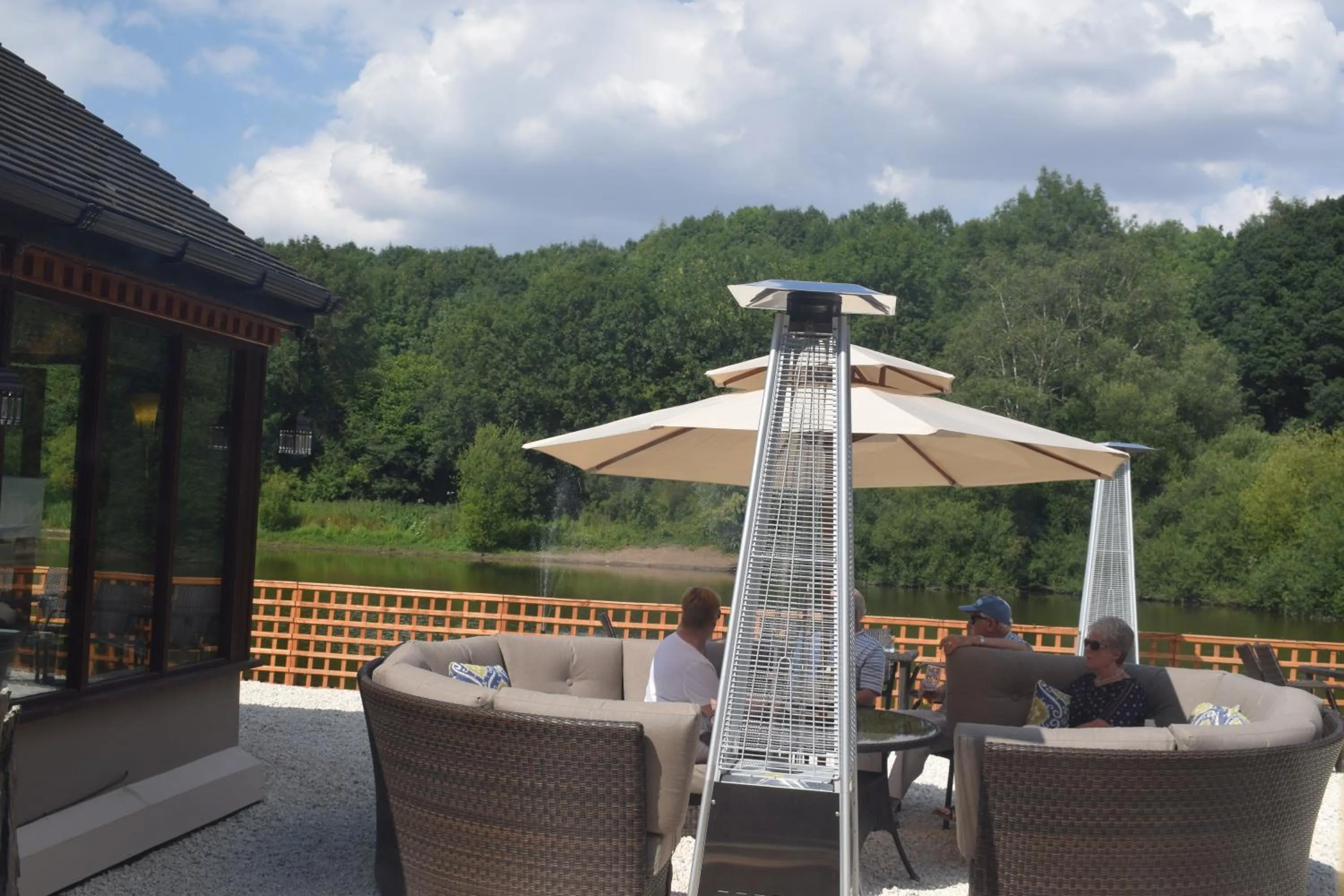 Patio in Mercure Telford Hotel