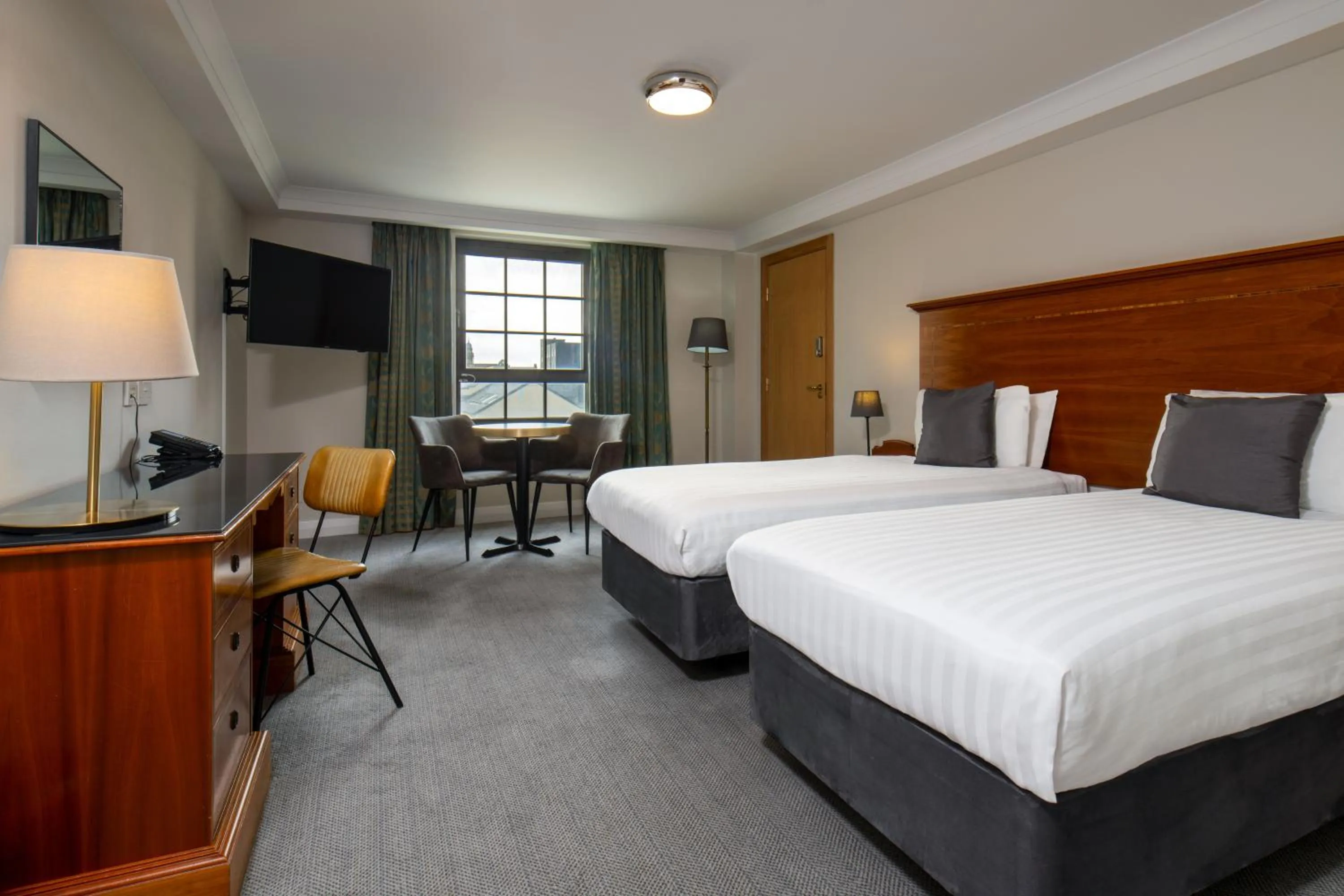 Bedroom, Bed in Glasgow Argyle Hotel, BW Signature Collection