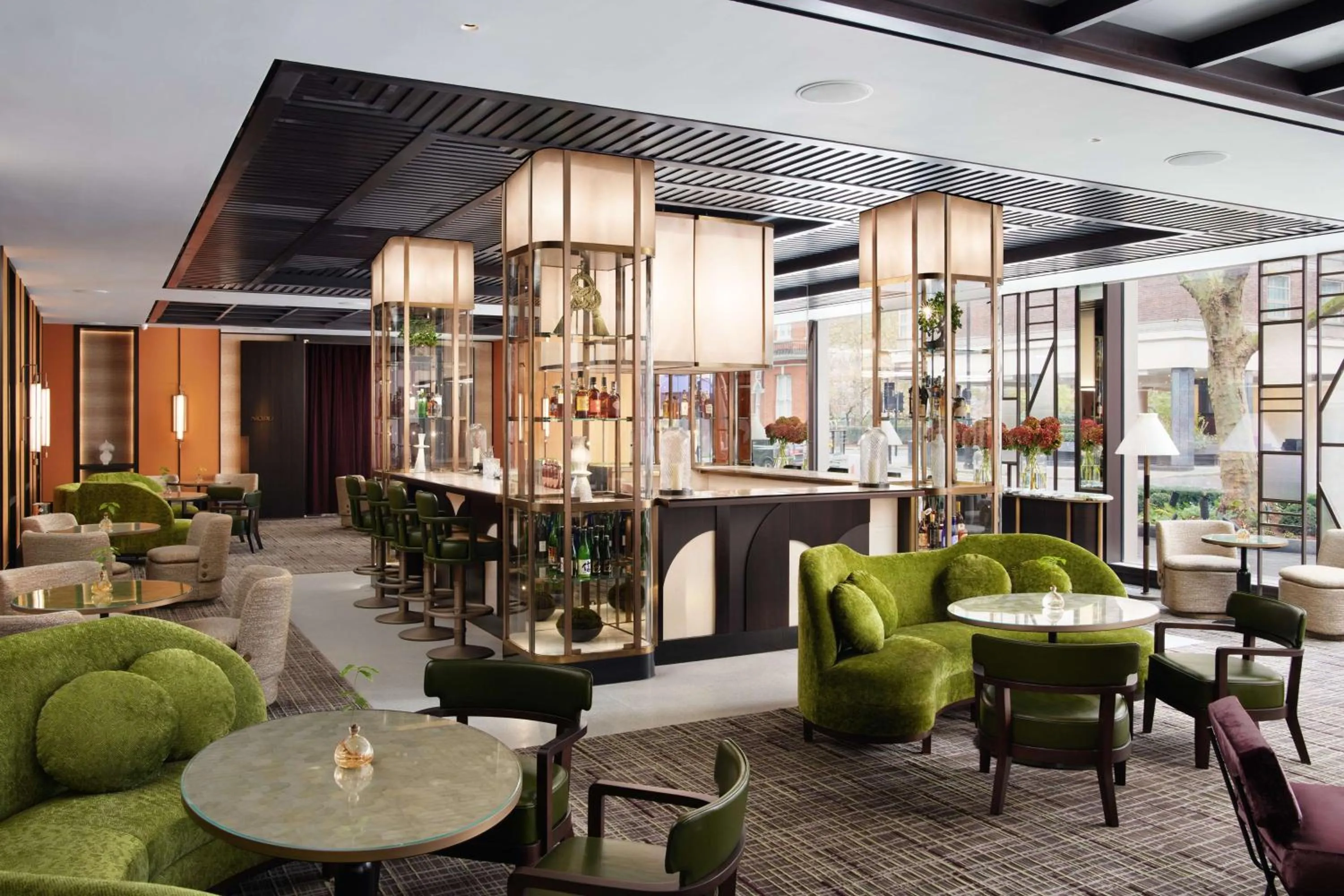 Lounge or bar in Nobu Hotel London Portman Square