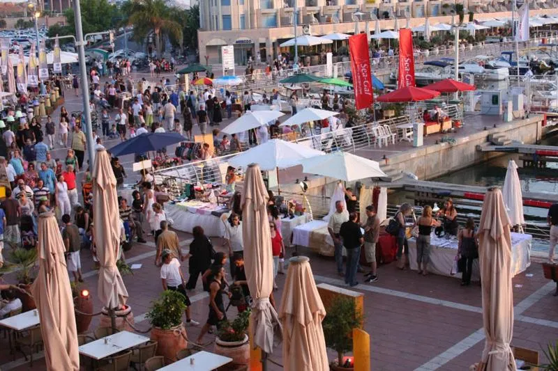 Shopping Area in First Class Marina Herzlia