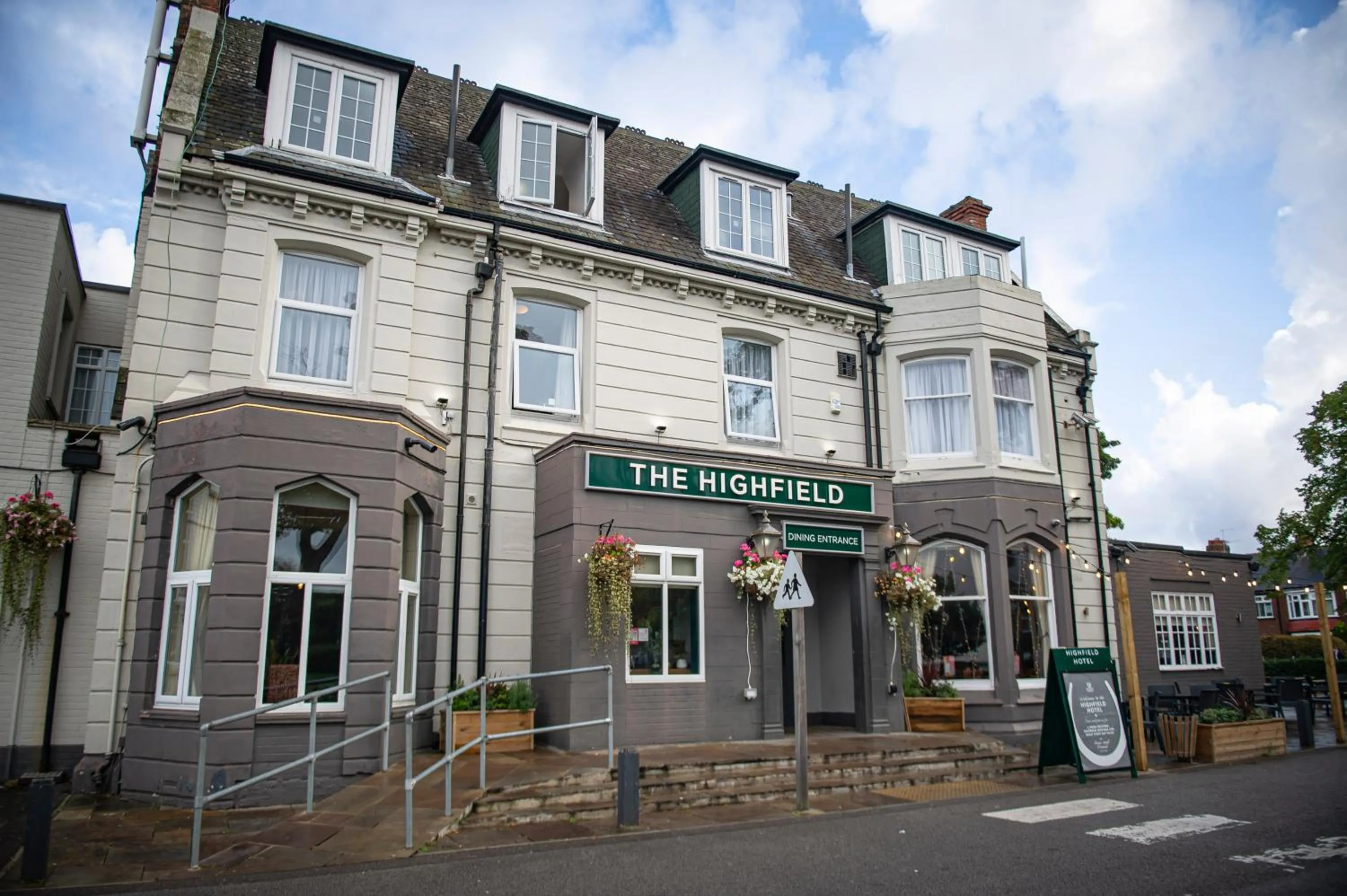 Highfield Hotel By Greene King Inn