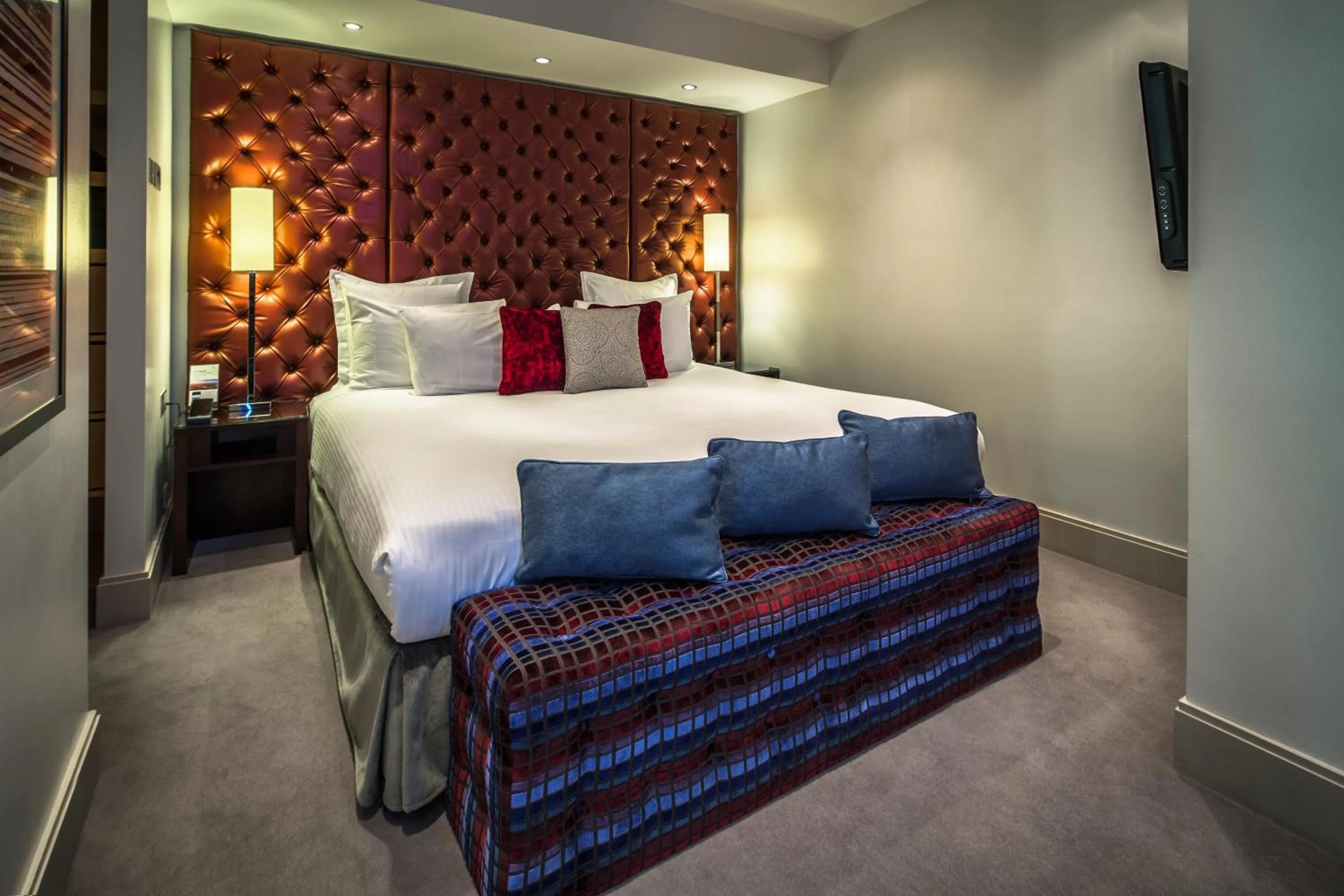 Bed in K West Hotel & Spa