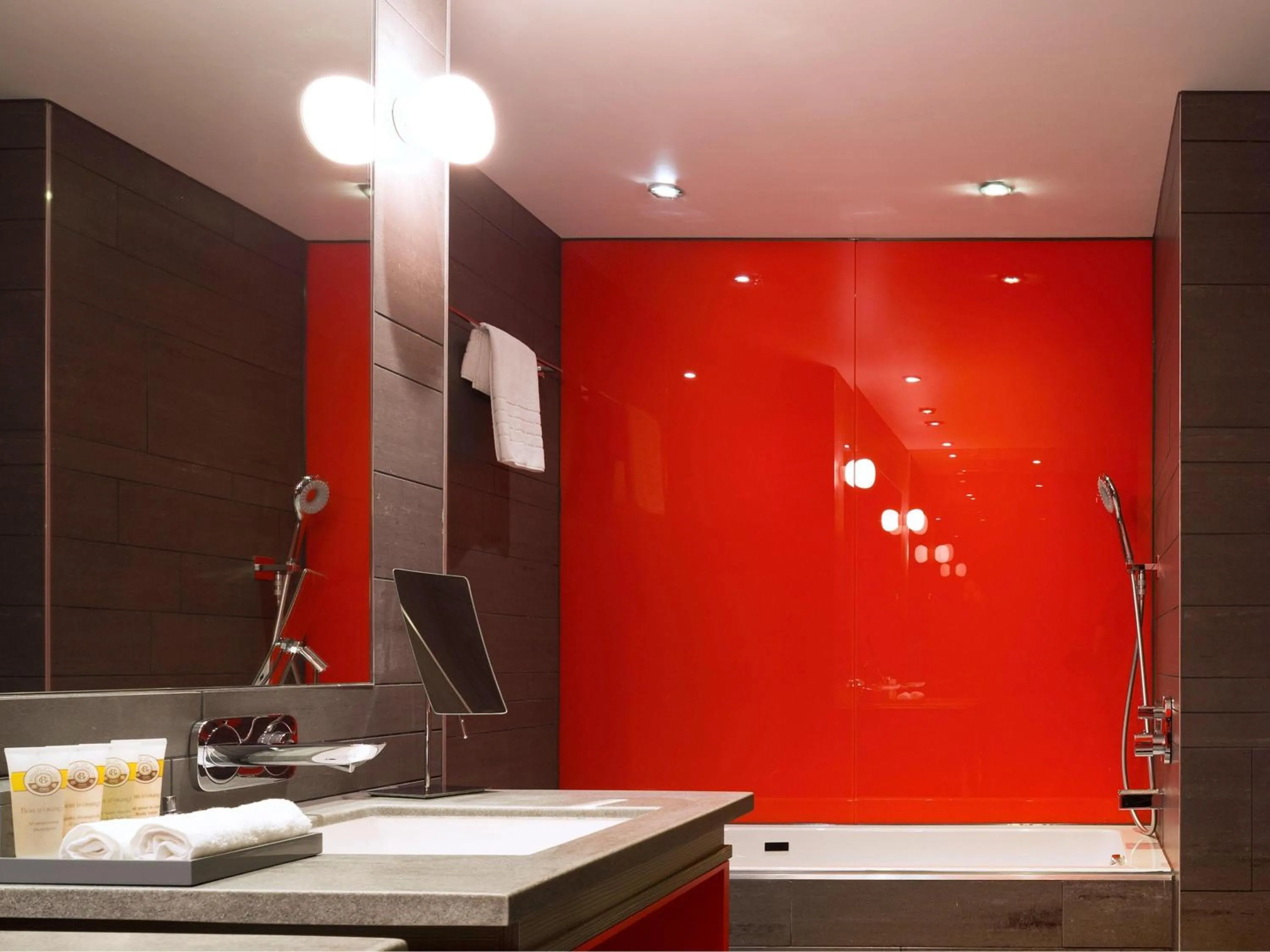 Bedroom in Pullman London St Pancras