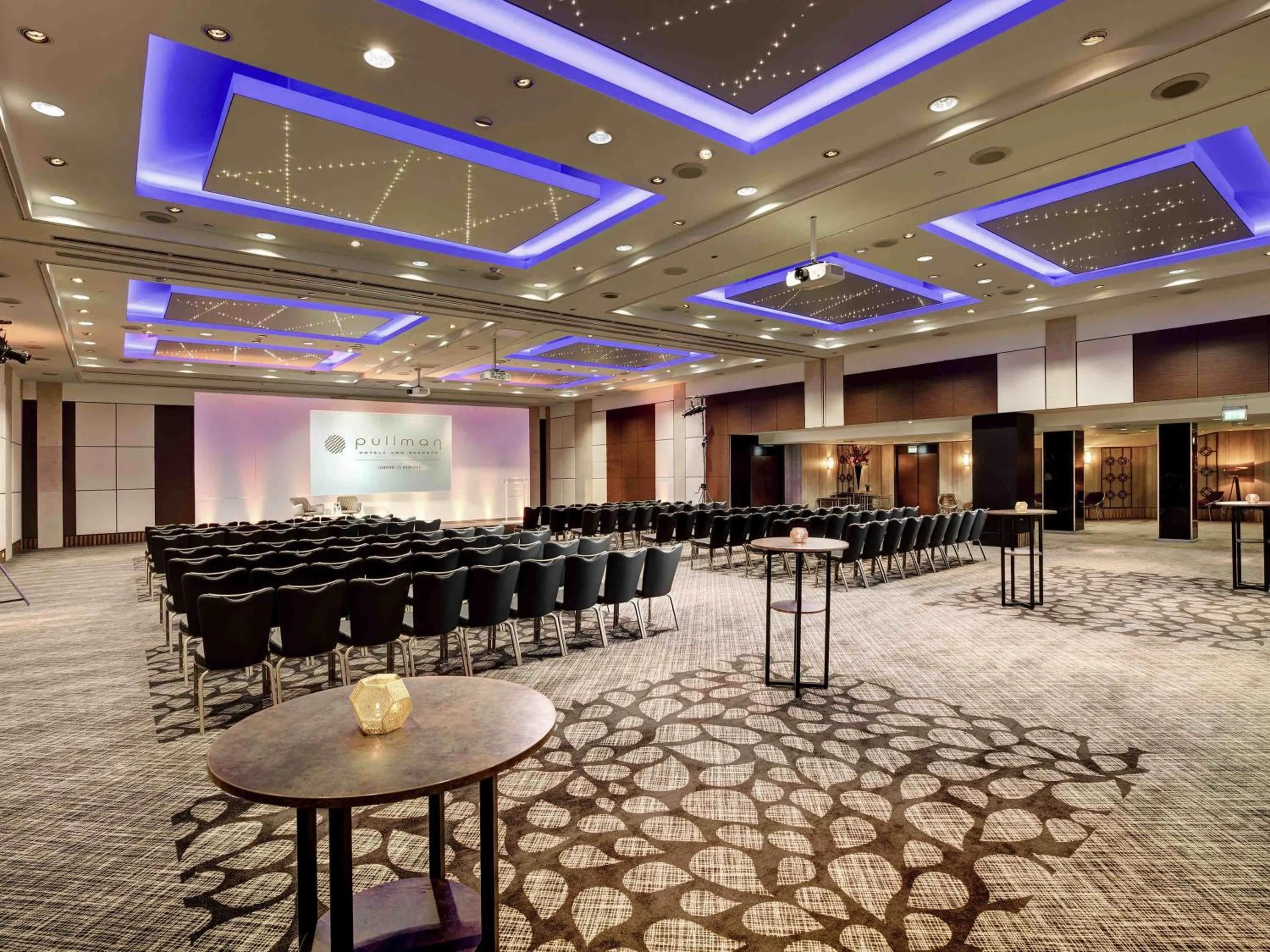 Meeting/conference room in Pullman London St Pancras